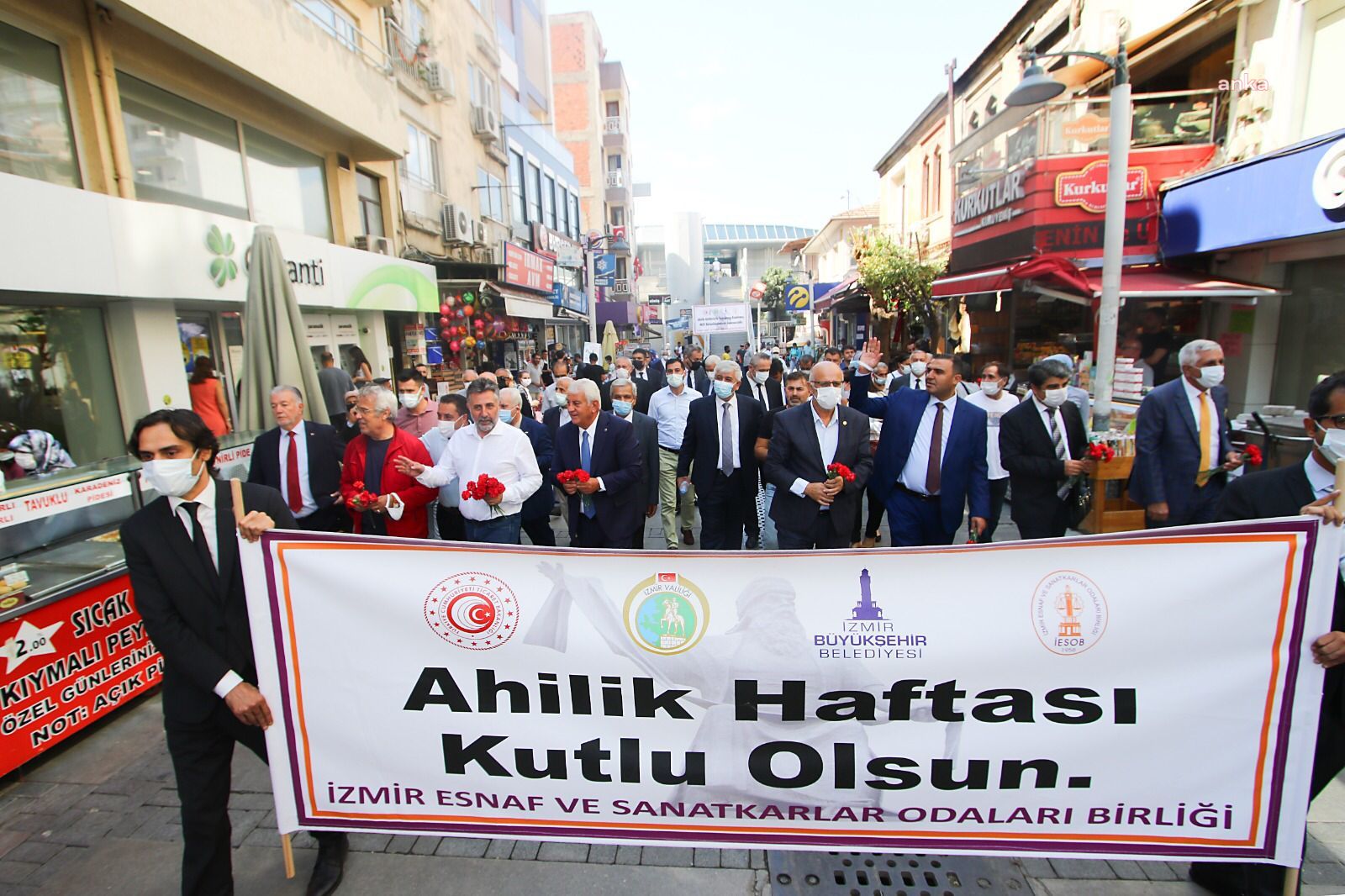İZMİR ESNAF VE SANATKARLAR ODASI'NDAN BAYRAKLI BELEDİYE BAŞKANI SANDAL'A ZİYARET