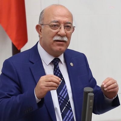 ZAFER PARTİLİ KONCUK: "VAKIFLAR GENEL MÜDÜRLÜĞÜ LOGOSUNDAN TÜRK BAYRAĞININ ÇIKARILMASI ŞUURSUZLUKTUR"