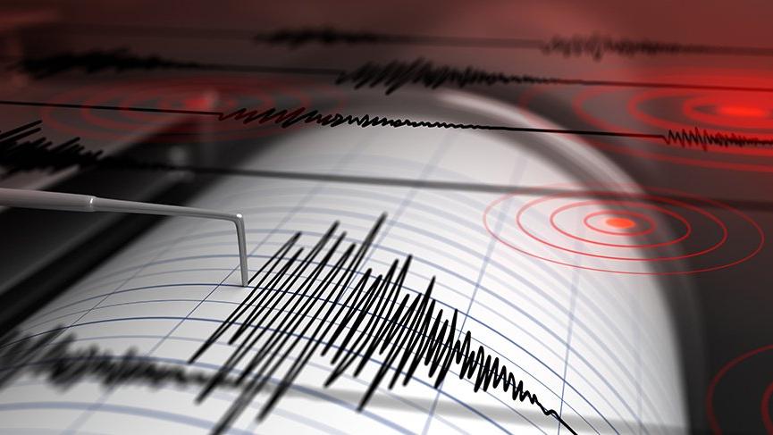 DENİZLİ’DE İKİ BUÇUK SAATTE 10 DEPREM