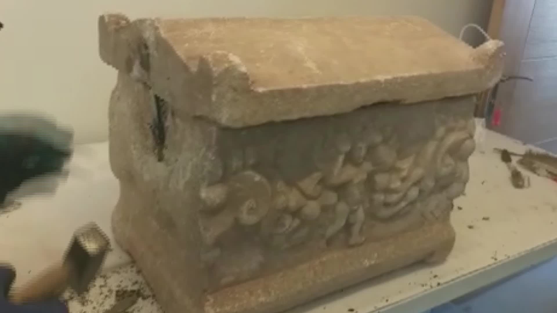 ROMA DÖNEMİNE AİT LAHDİ 750 BİN DOLARA SATACAKLARDI
