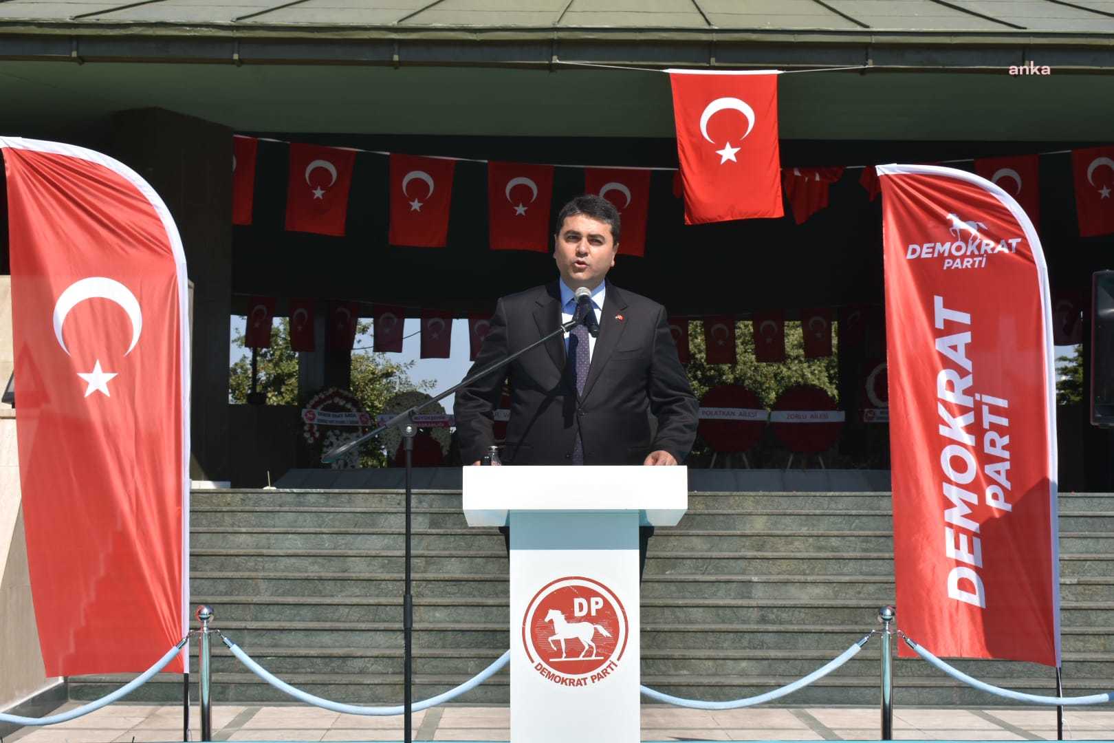 DEMOKRAT PARTİ GENEL BAŞKANI UYSAL: “ÜÇ İSMİN ŞAHSINDA DEMOKRASİ BOĞAZLANDI, ADALET KATLEDİLDİ”