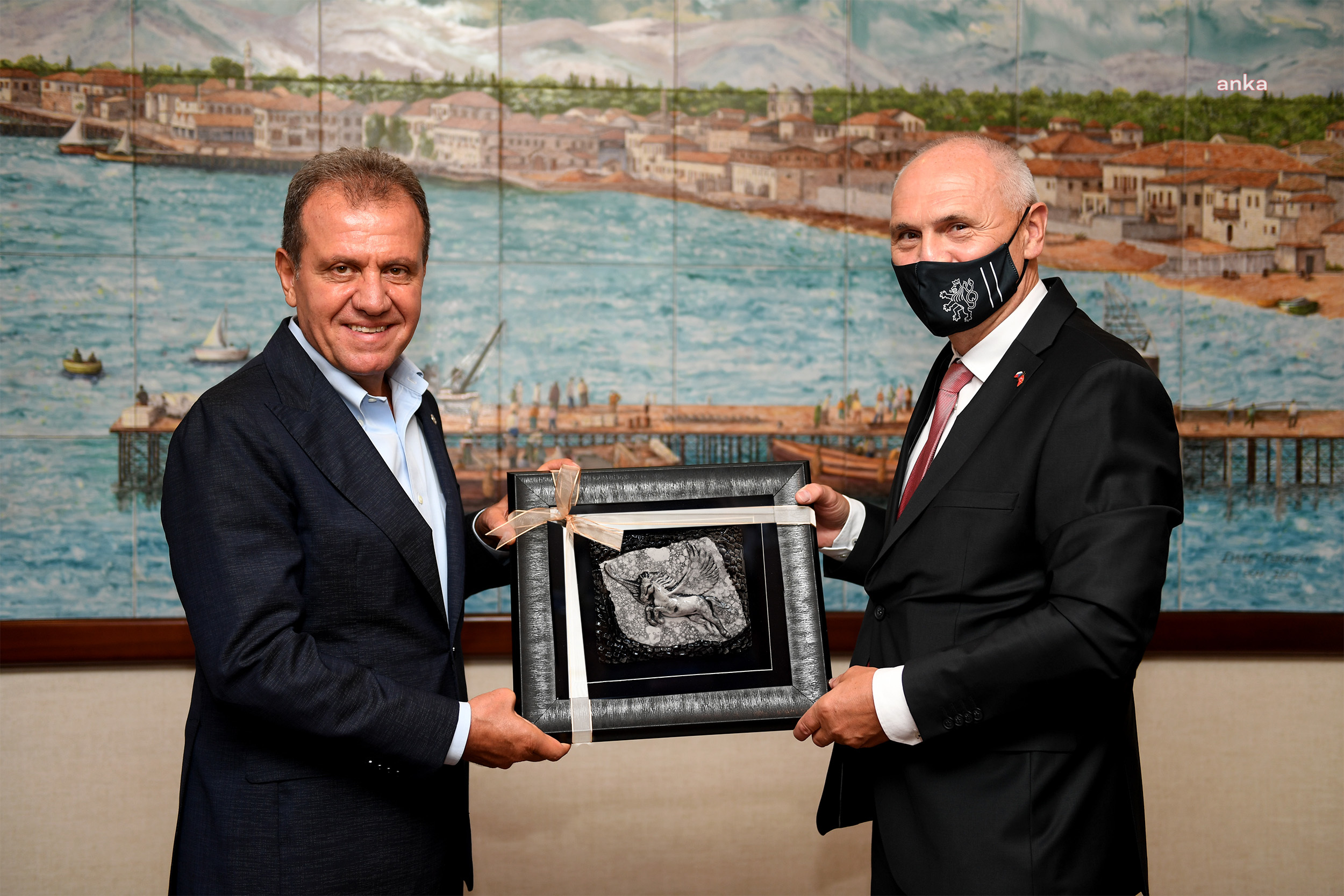 ÇEK CUMHURİYETİ ANKARA BÜYÜKELÇİSİ PAVEL VACEK’TEN VAHAP SEÇER’E ZİYARET