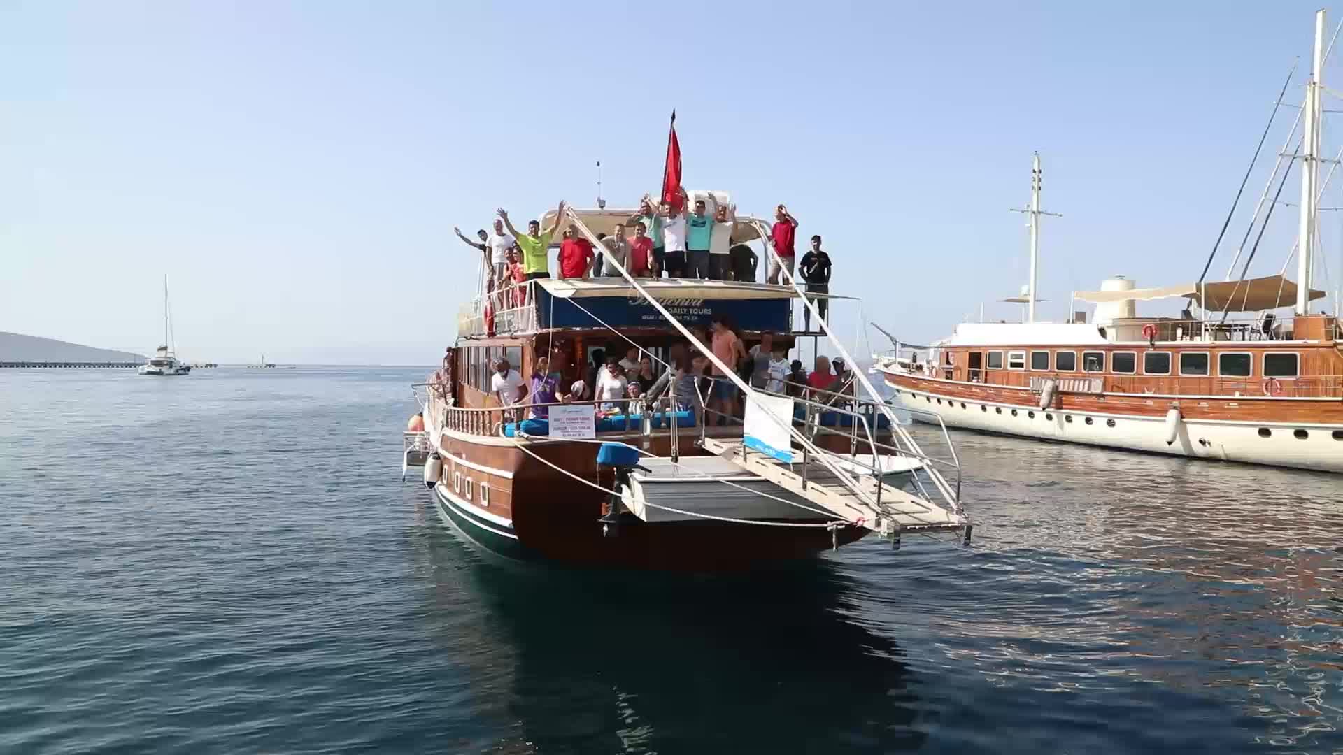 BODRUM BELEDİYESİ’NDEN İŞİTME ENGELLİLER İÇİN "SESSİZ TUR"