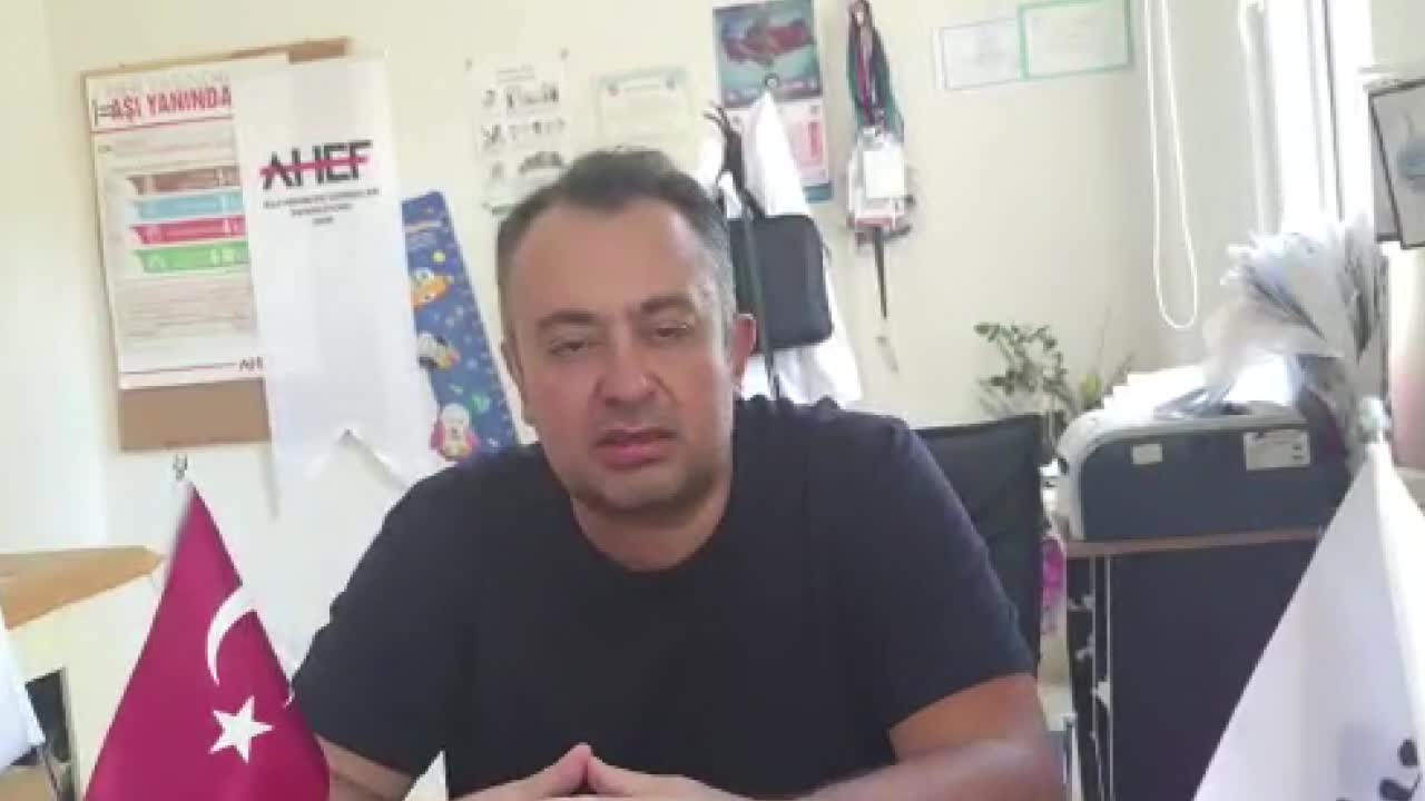 AİLE HEKİMLERİ, AŞI EK ÖDEMELERİ İÇİN YAYINLANAN GENELGEYİ ELEŞTİRDİ: "GETİRDİKLERİ ŞARTLAR YİNE DEVAM EDİYOR. 12 AY VERİLMEYEN EK ÖDEMEMİZİ İSTİYORUZ."