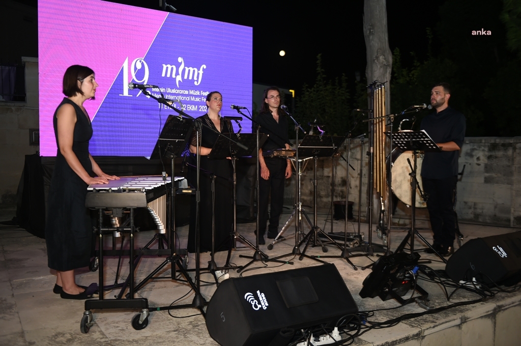 DAMASK VOCAL QUARTET, "KİBRİTÇİ KIZIN TUTKUSU"NU TARSUS’TA SESLENDİRDİ