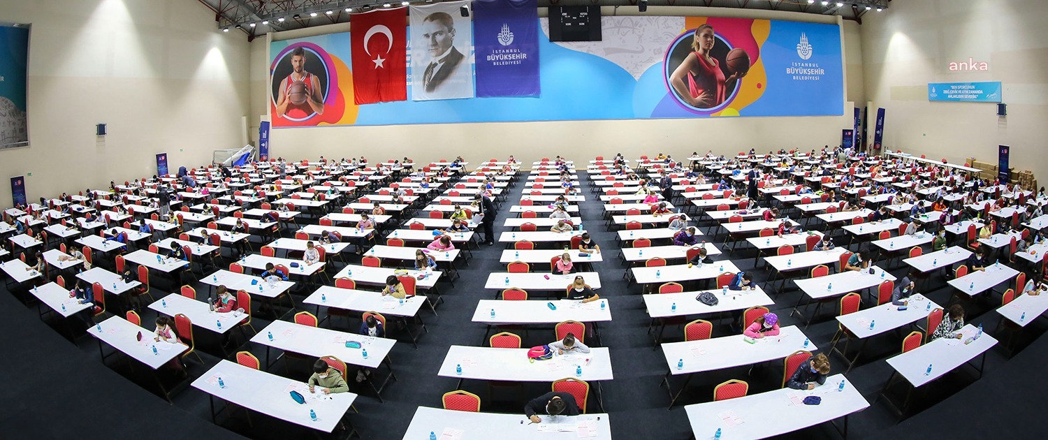 İBB’DEN GENÇLERE TEKNOLOJİ EĞİTİMİ