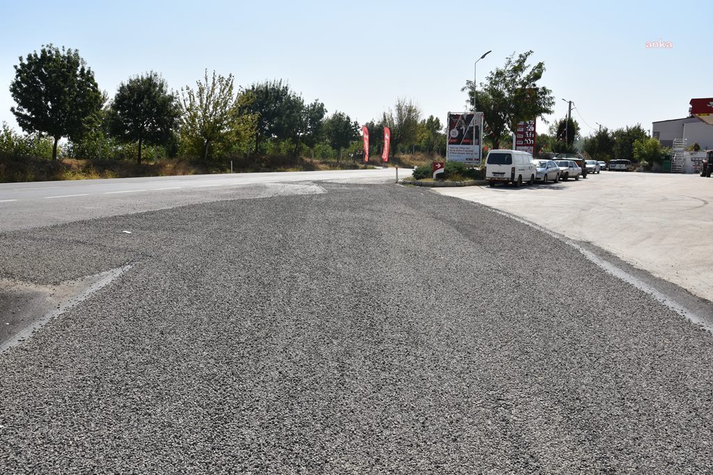 MALKARA’DA 87 BİN 750 METREKARELİK SATHİ KAPLAMA YOL ÇALIŞMASI TAMAMLANDI