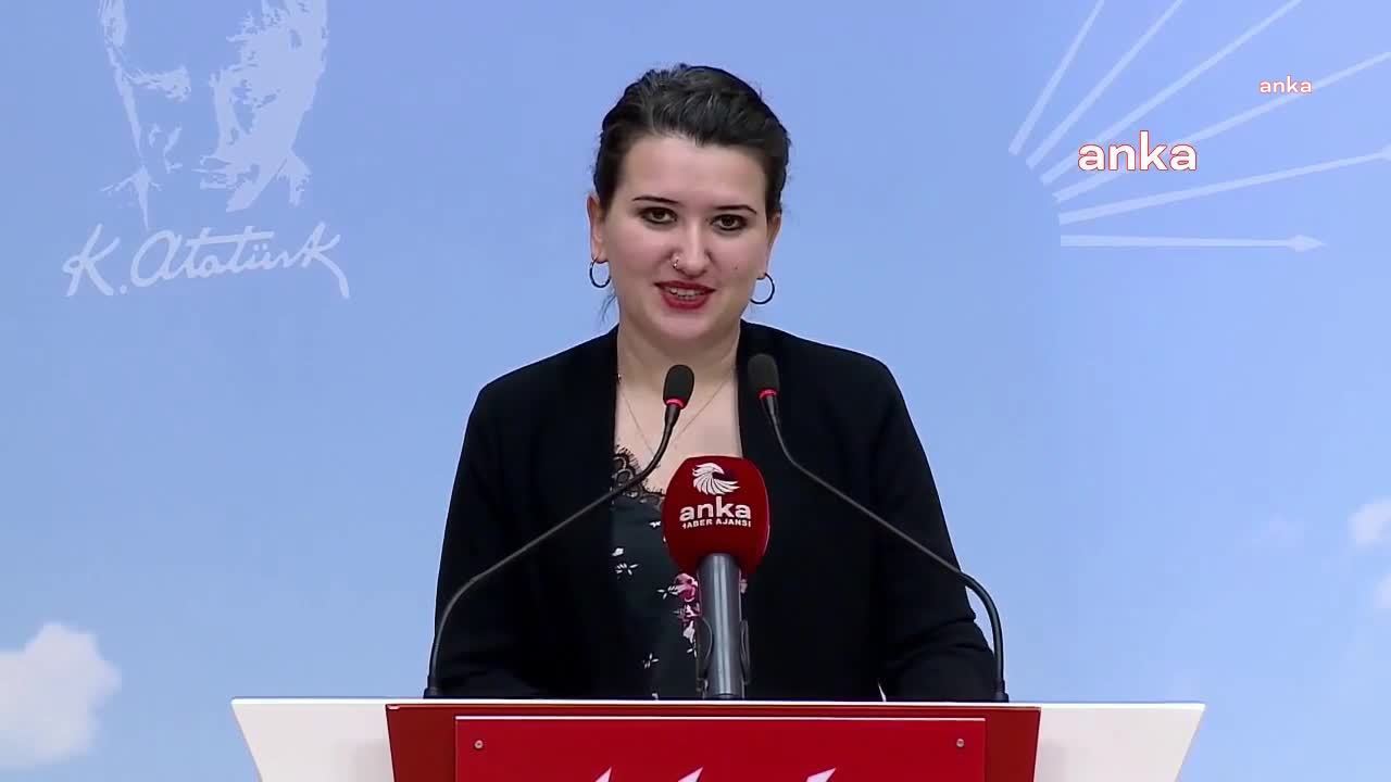 CHP'Lİ GÖKÇEN'DEN BARINAMAYAN ÖĞRENCİLERE DESTEK: "ÇOK ŞEY İSTEMİYOR BU GENÇLER"