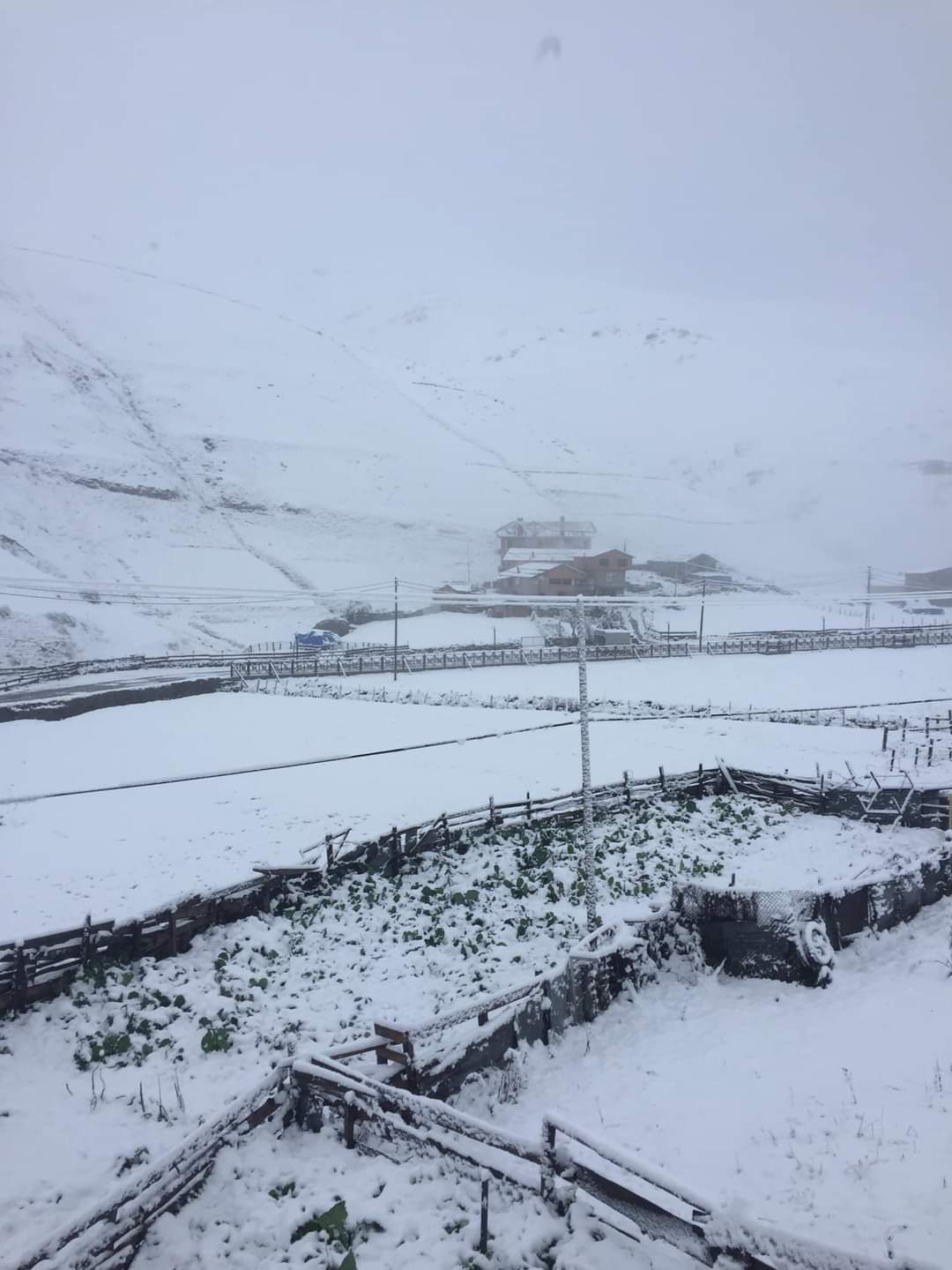 DOĞU KARADENİZ DAĞLARI BEYAZA BÜRÜNDÜ