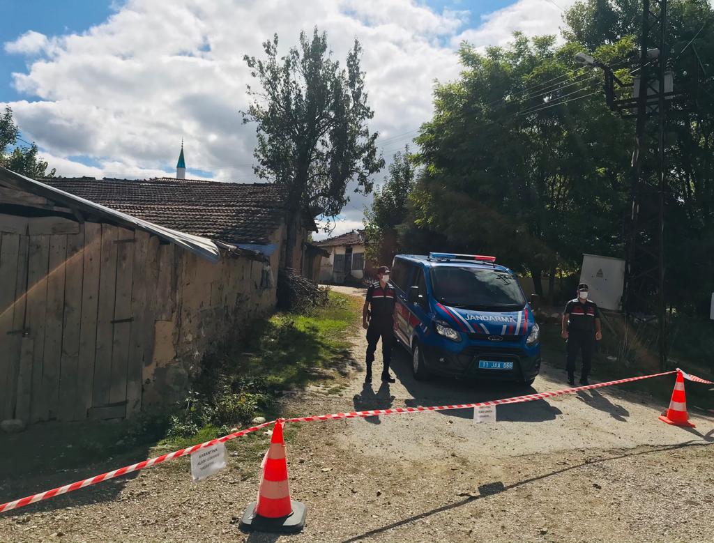BİLECİK’TE 45 KİŞİNİN YAŞADIĞI KÖYDE, 8  COVID-19 VAKASI TESPİT EDİLDİ