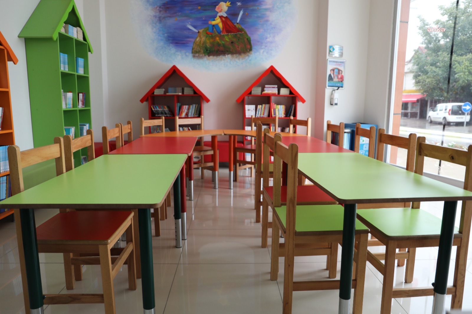 İZGİM ÇOCUK KÜTÜPHANESİ, ÇOCUKLARA KİTAP OKUMA ALIŞKANLIĞI KAZANDIRACAK
