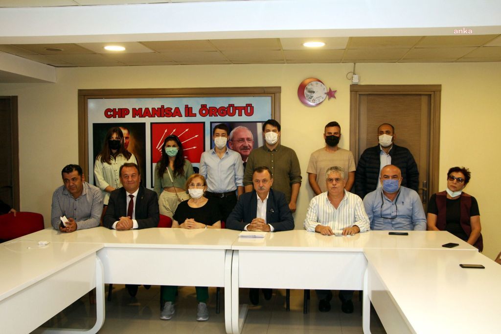 CHP MANİSA İL BAŞKANI BALABAN: “CHP’DEN FETÖ’CÜ ÇIKMAZ”