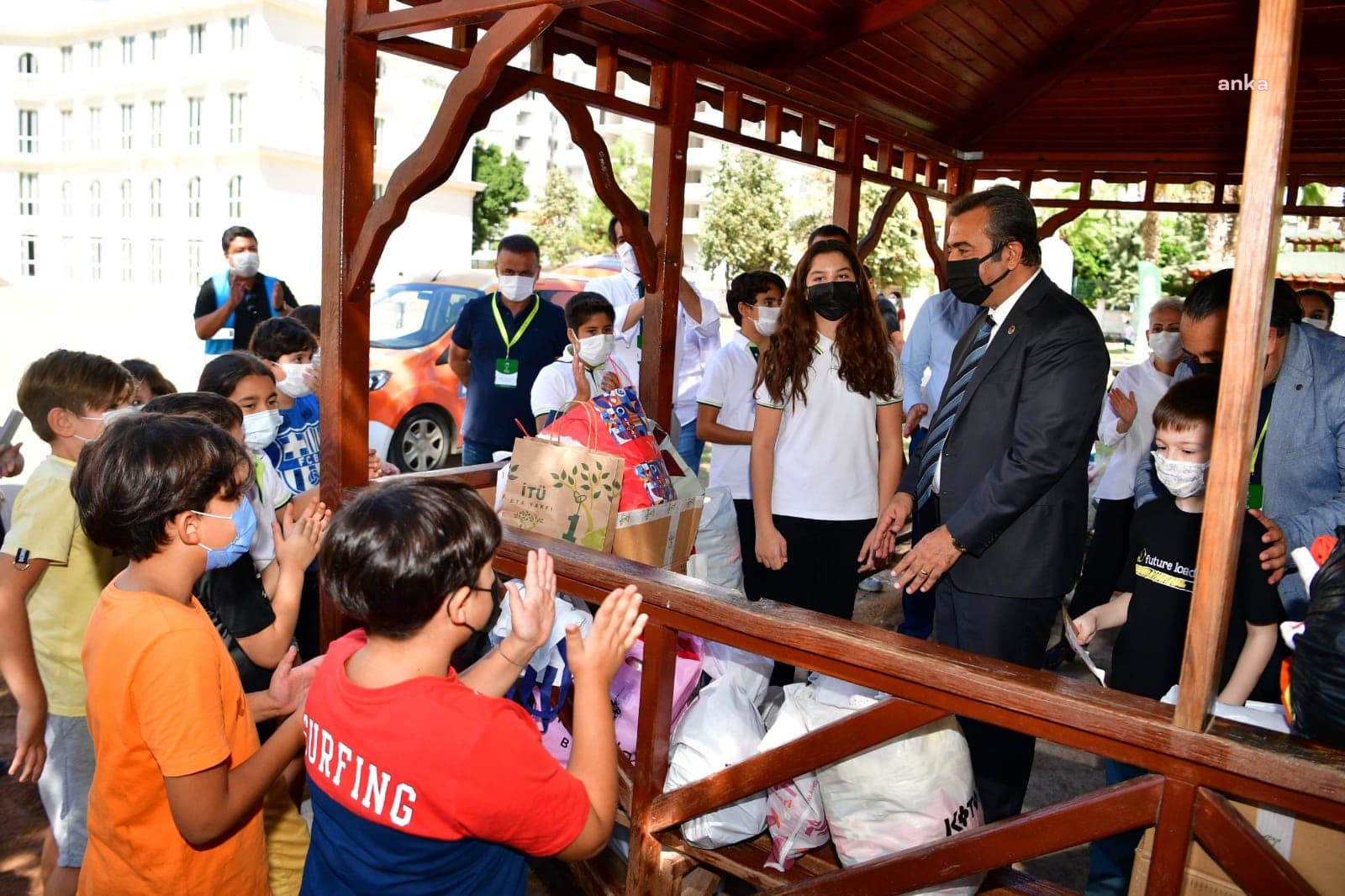 ÇUKUROVALI ÇOCUKLARDAN DAYANIŞMA ÖRNEĞİ