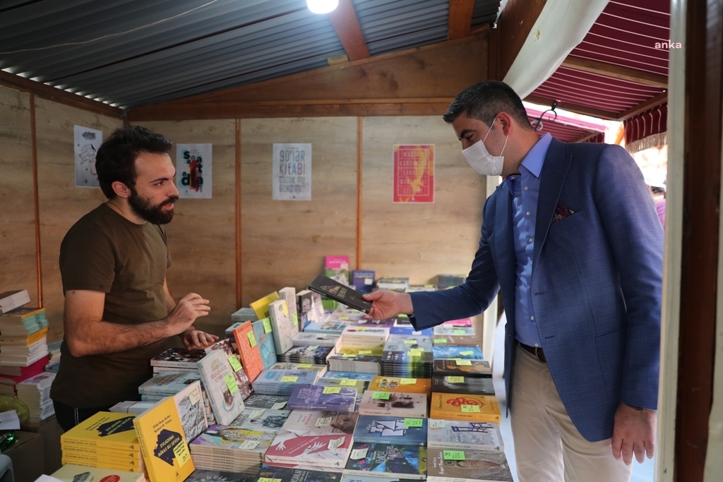 KARTAL KİTAP FUARI, KAPILARINI KİTAPSEVERLERLE AÇTI