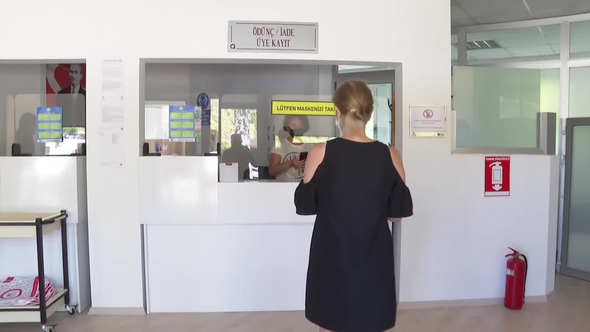 ANTALYA BÜYÜKŞEHİR BELEDİYESİ BÜNYESİNDEKİ DOĞAN HIZLAN KÜTÜPHANESİ YENİLENDİ
