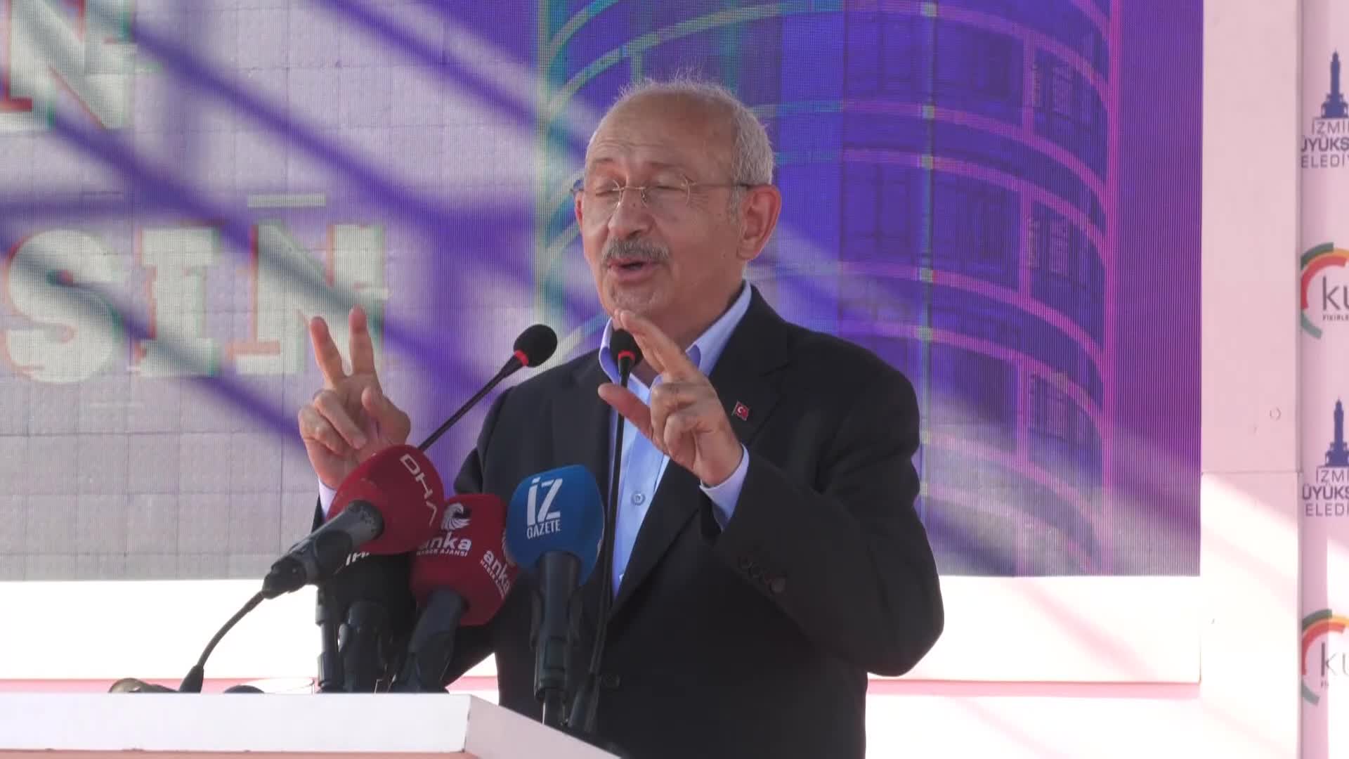 KILIÇDAROĞLU GENÇLERE SESLENDİ: "SİZLER TÜRKİYE'NİN KADERİNİ DEĞİŞTİRECEKSİNİZ"