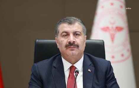 SAĞLIK BAKANI KOCA: TÜRKİYE'DE AKTİF VAKA SAYISI 400 BİN. VAKALARIN YÜZDE 25'İ 0-17 YAŞ GRUBUNDA