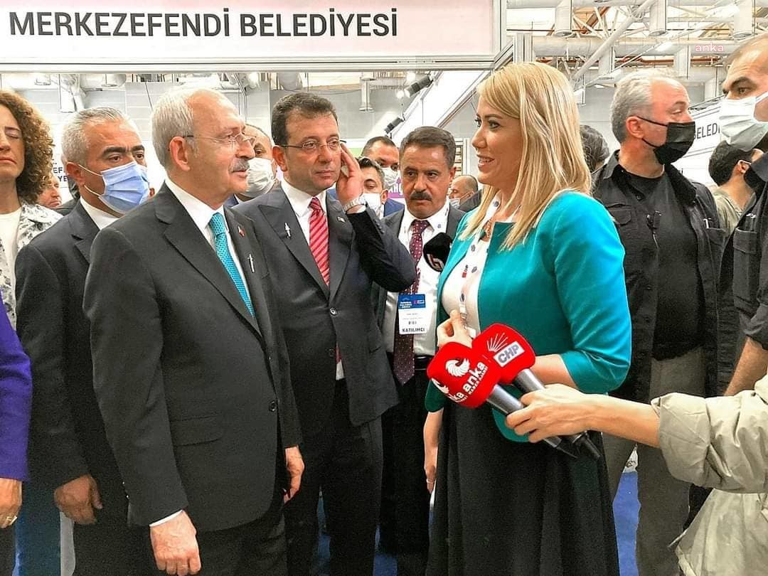 KILIÇDAROĞLU, MERKEZEFENDİ BELEDİYESİ’NİN STANDINDA