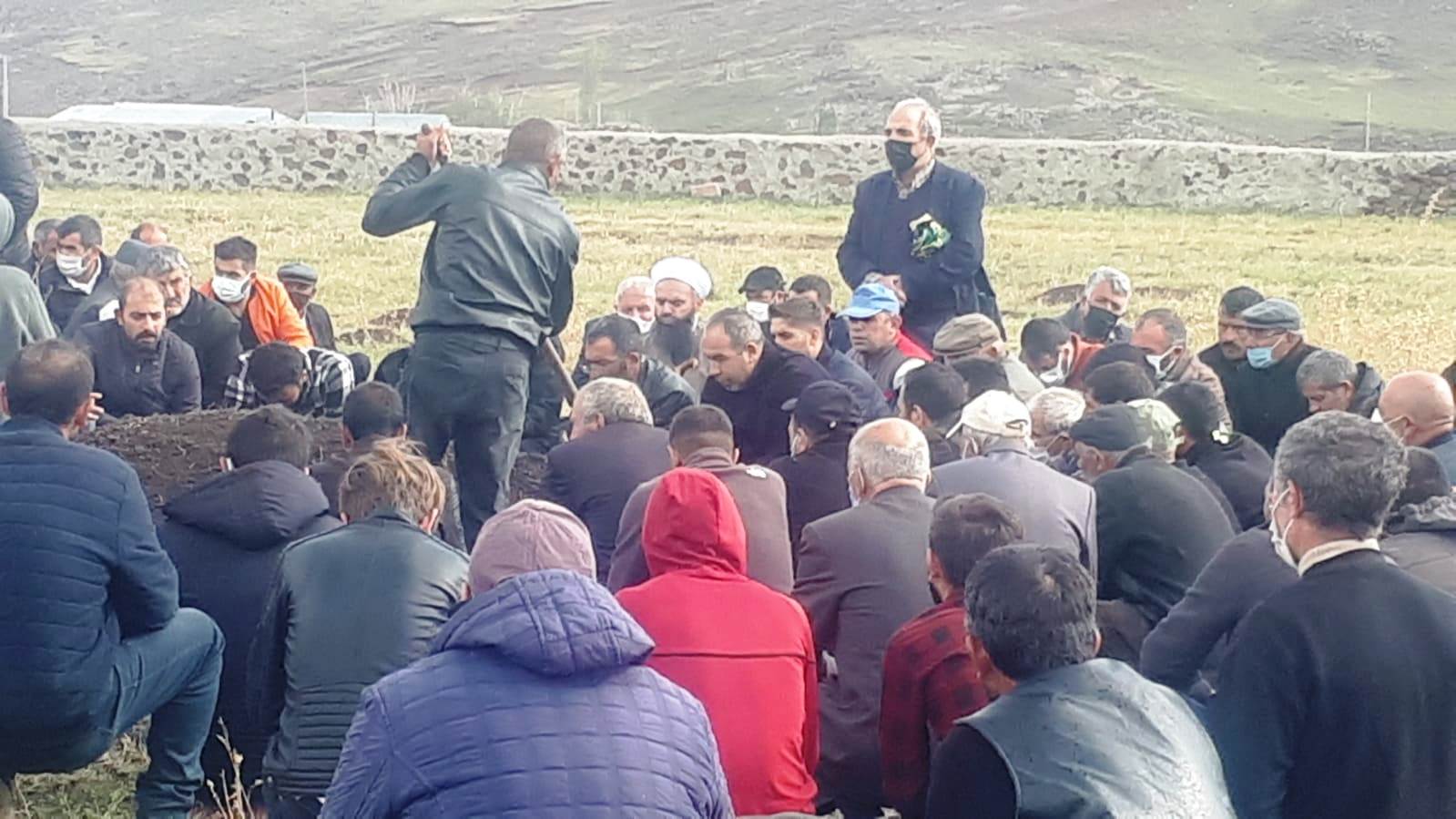 KARS'TA AKRABALARINI ÖLDÜRDÜKLERİ İDDİA EDİLEN İKİ KARDEŞ TUTUKLANDI