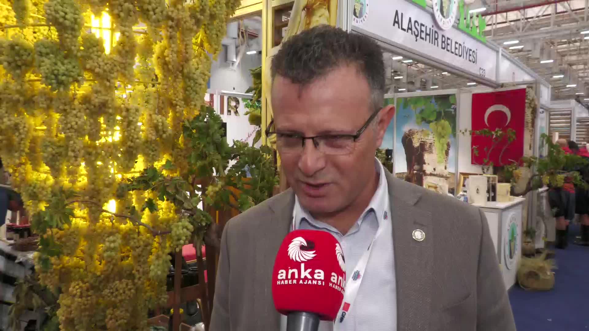 ALAŞEHİR BELEDİYE BAŞKANI ÖKÜZCÜOĞLU: "BİZİM İKTİDARIMIZDA BİR BAŞKA TARIM MÜMKÜN OLACAK"