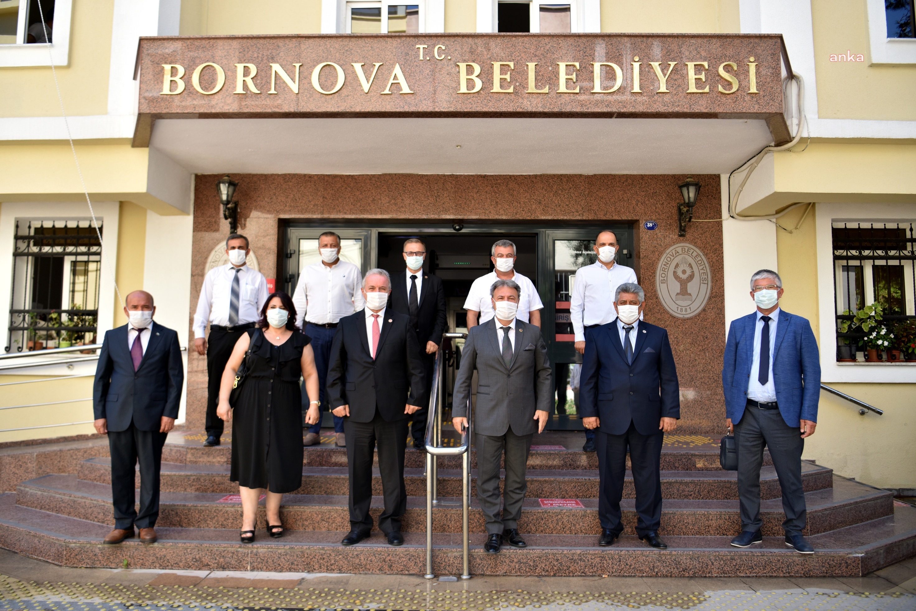 BORNOVA BELEDİYE BAŞKANI MUSTAFA İDUĞ MUHTARLARLA BULUŞTU