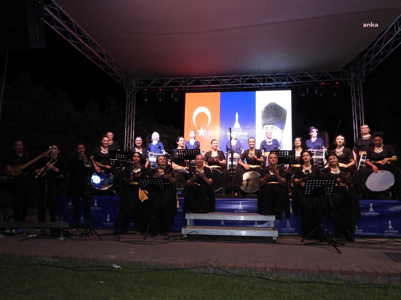 15. BALKANLILAR HALK DANSLARI VE KÜLTÜRÜ FESTİVALİ SONA ERDİ