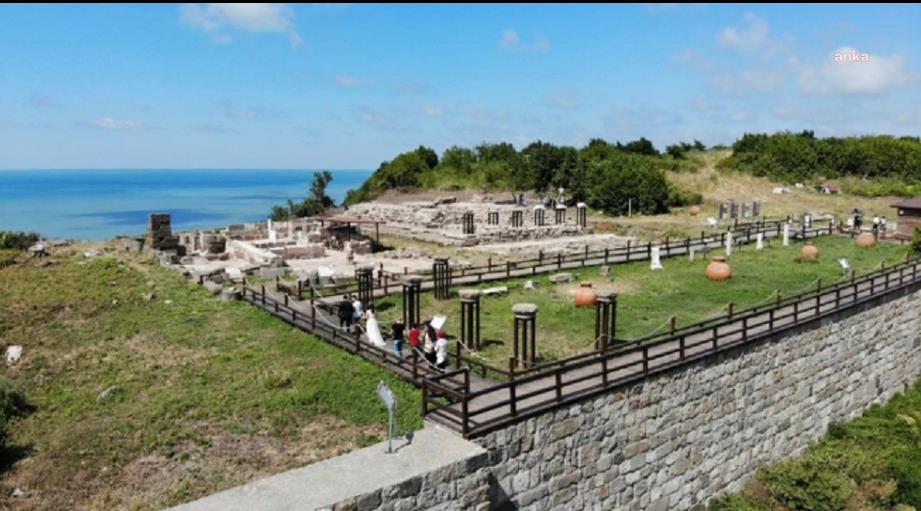 MİMARLAR ODASI, FİLYOS ANTİK KENTİNİN YAPILAŞMAYA AÇILMASINI YARGIYA TAŞIDI