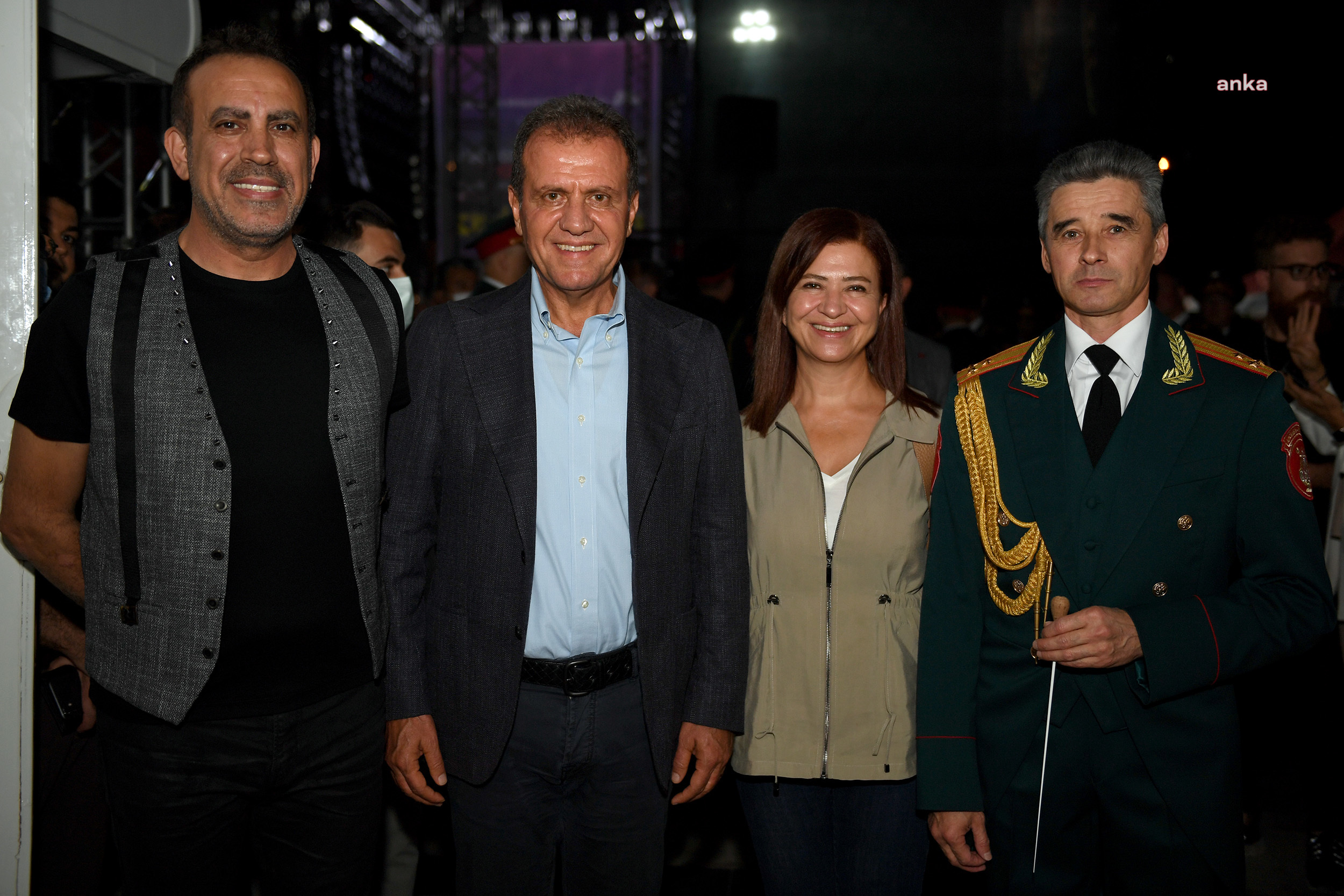 KIZILORDU KOROSU İLE HALUK LEVENT MERSİNLİLERLE BULUŞTU