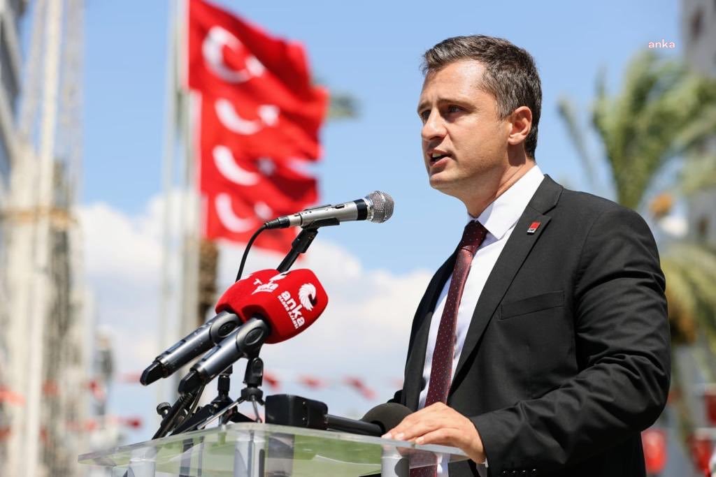 CHP İZMİR İL BAŞKANI YÜCEL’DEN İSMAİL KAHRAMAN’A TEPKİ: “TALİBAN ÖZENTİSİ”