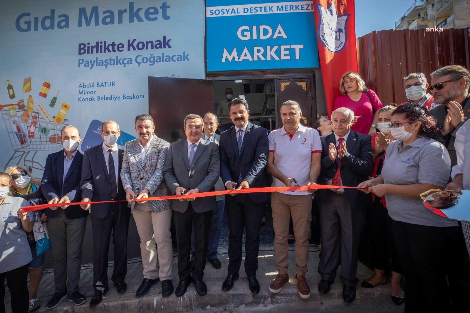 KONAK BELEDİYESİ SOSYAL DESTEK MERKEZİ HİZMETE BAŞLADI