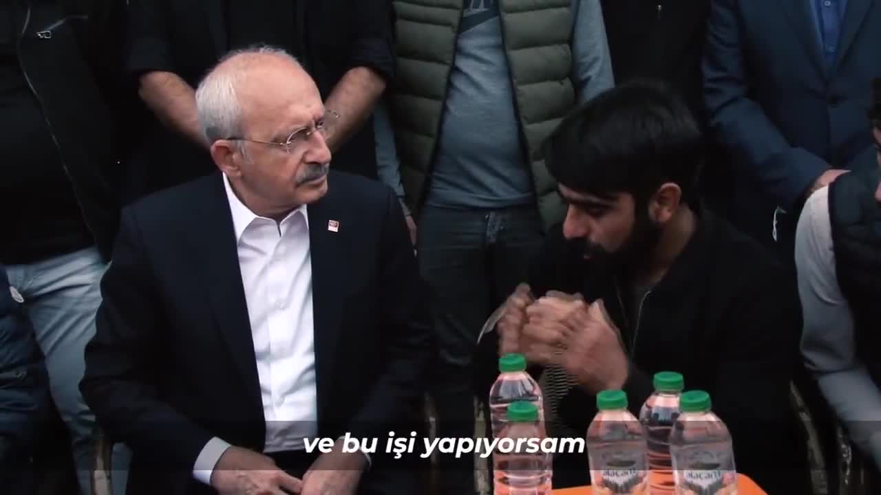 KILIÇDAROĞLU: “EY SARAY İKTİDARI! HIRSIZ ARSIZ ARIYORSANIZ YANLIŞ YERE BAKIYORSUNUZ. KAĞIT TOPLAYICILARINI RAHAT BIRAKIN”