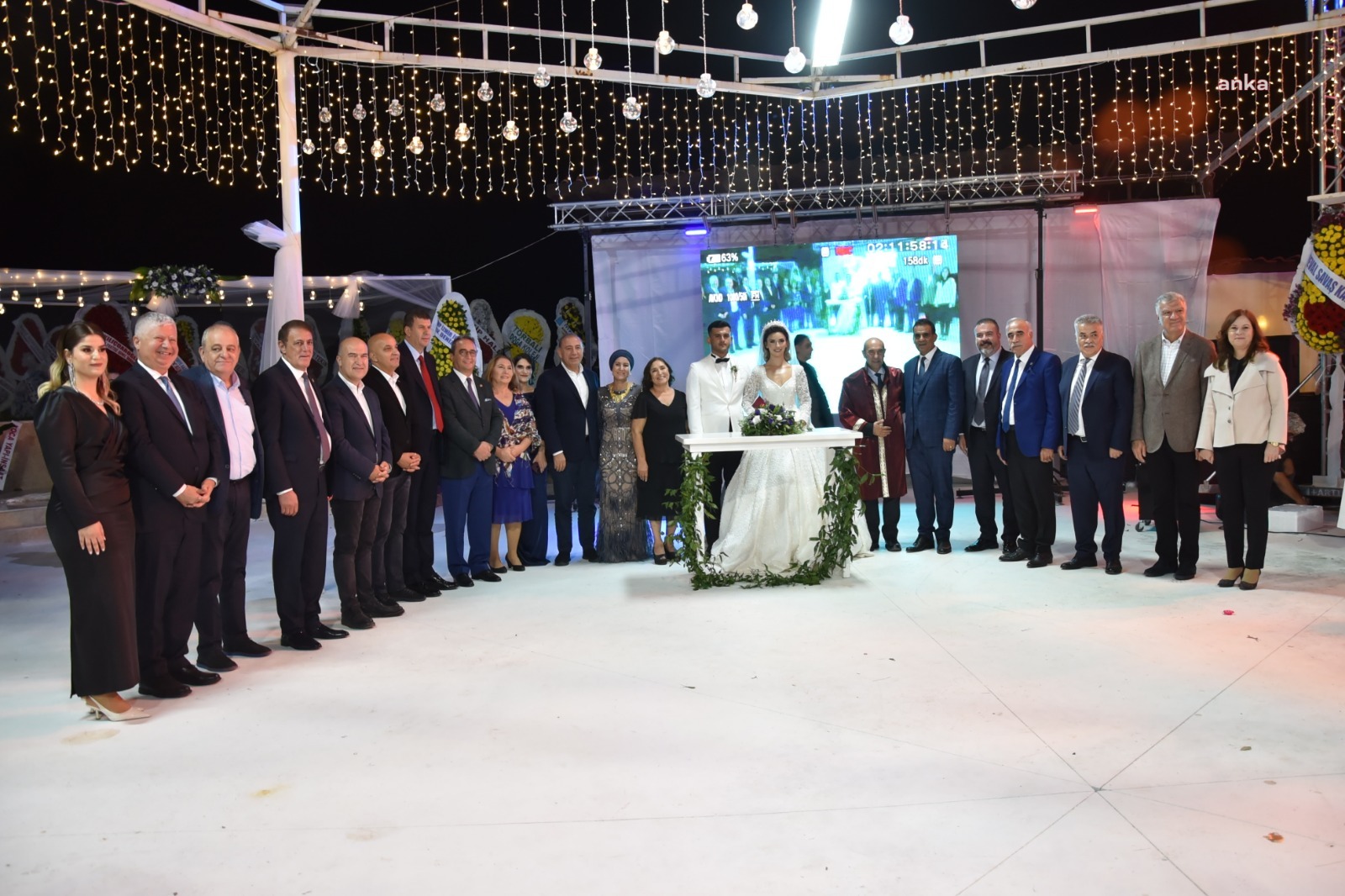 CHP'Yİ BULUŞTURAN NİKAH... GENÇ ÇİFTİN ŞAHİDİ SELVİ KILIÇDAROĞLU OLDU