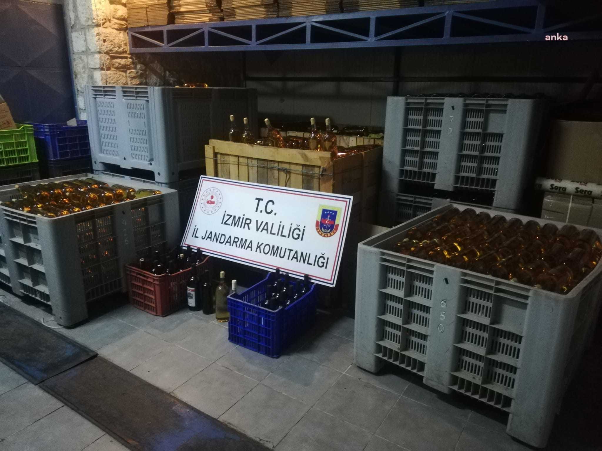 İZMİR'DE 3 BİN 465 ŞİŞE KAÇAK İÇKİ ELE GEÇİRİLDİ