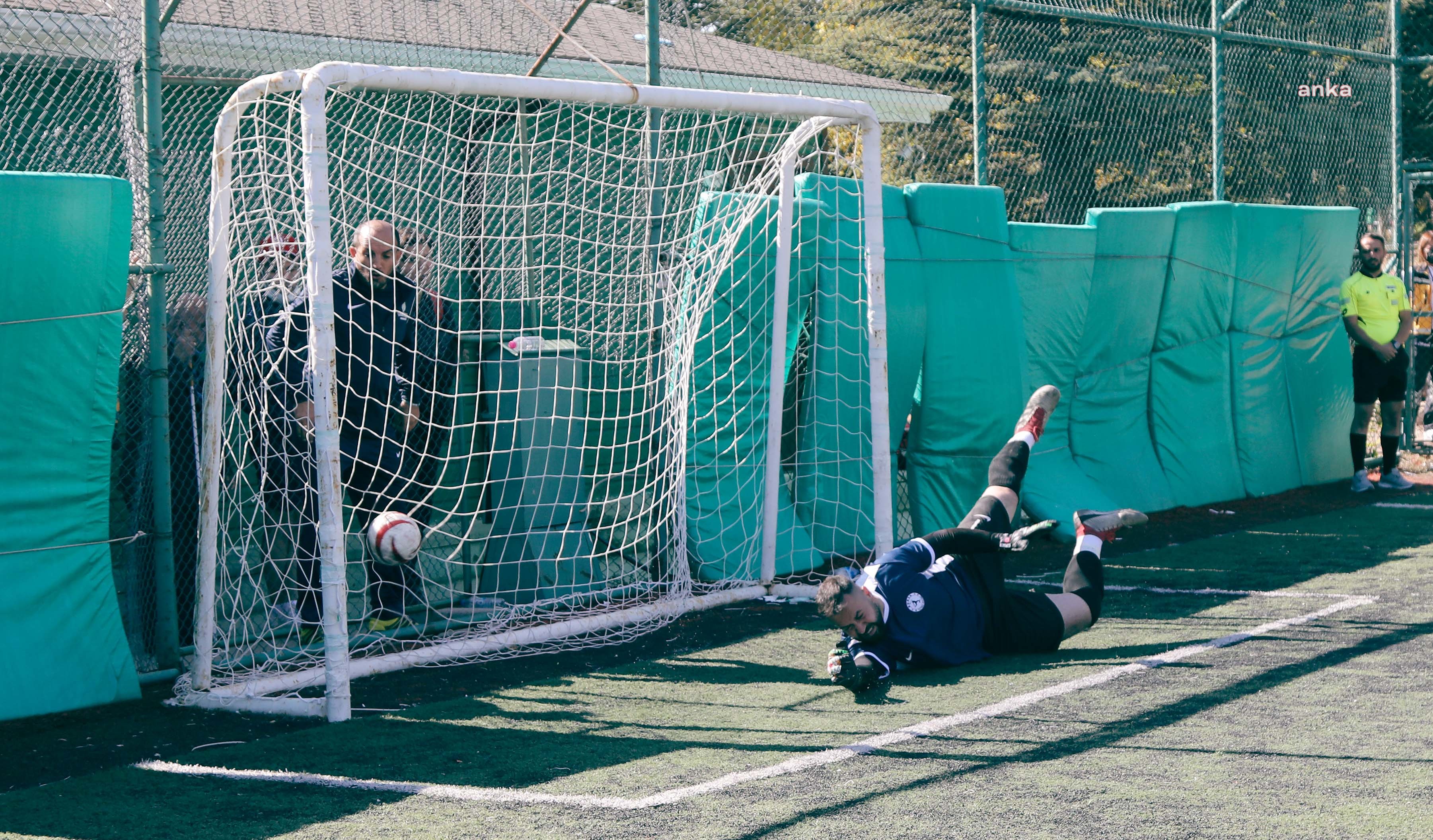 ÇANKAYA BELEDİYESİ GÖRME ENGELLİLER SPOR KULÜBÜ'NDEN İKİNCİ YARIYA ÜÇ GOLLÜ BAŞLANGIÇ