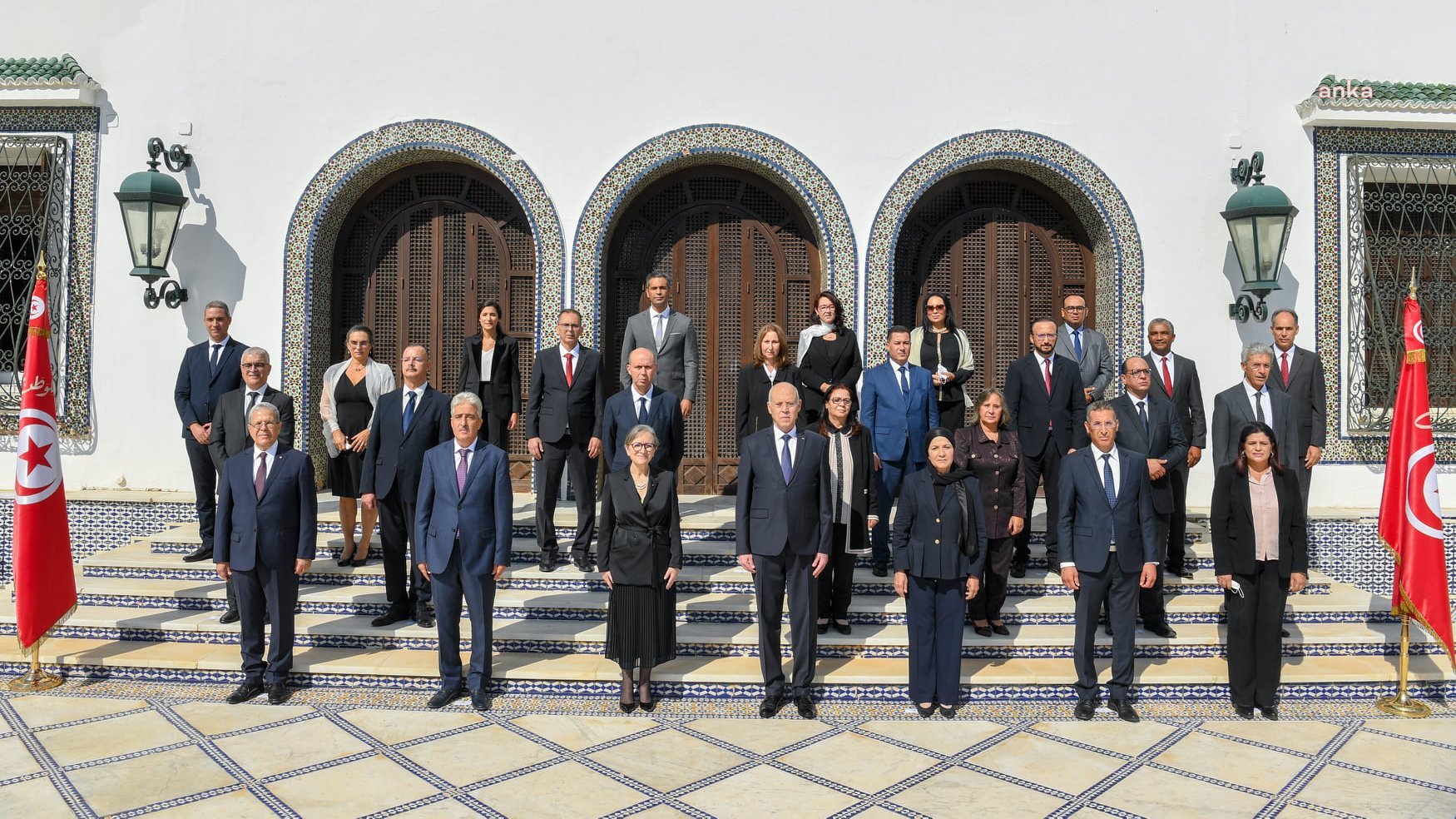 TUNUS'TA KADIN AĞIRLIKLI YENİ KABİNE