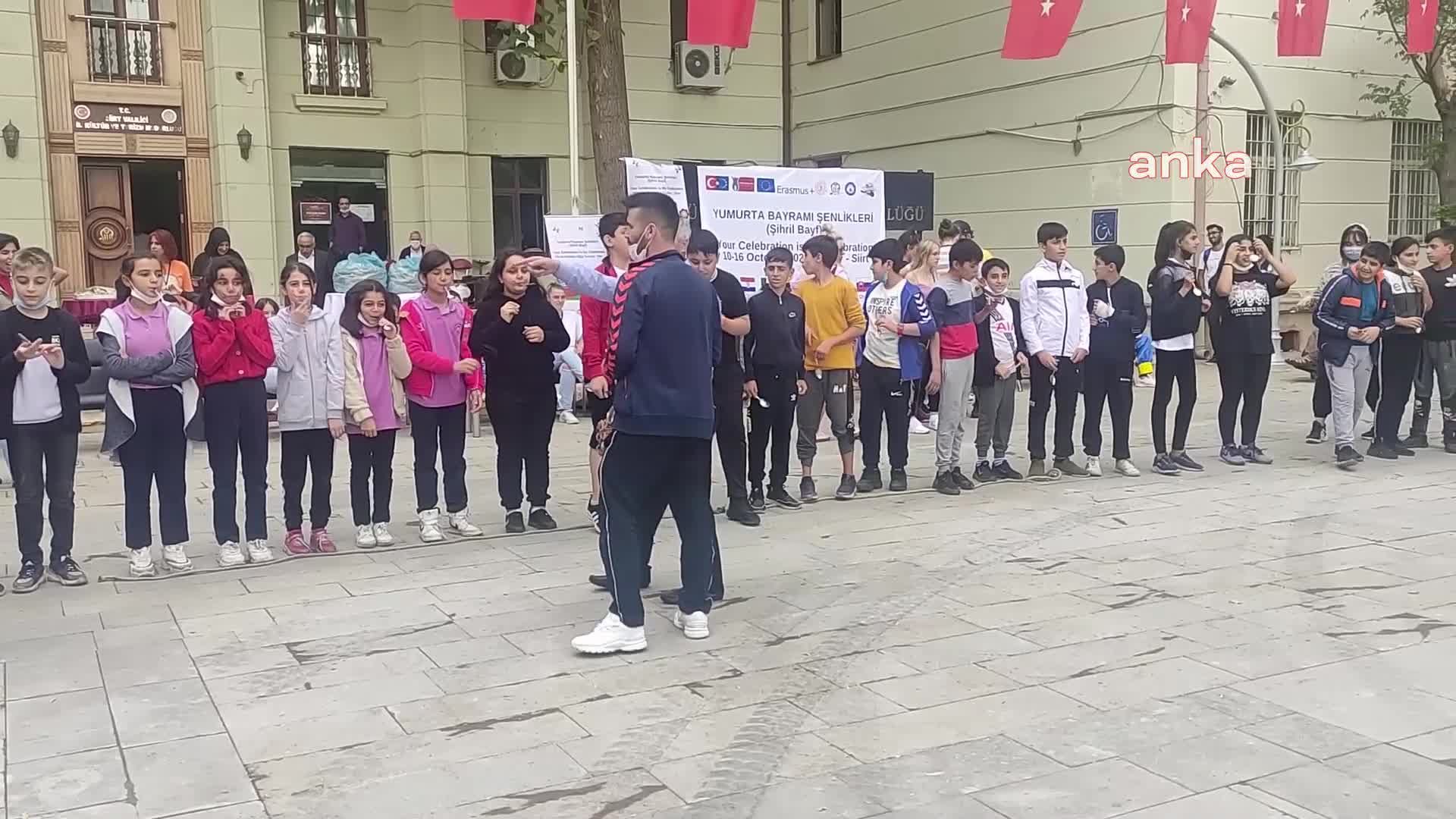 SİİRT’İN 2000 YILLIK 'YUMURTA BAYRAMI' 8 ÜLKEDEN KATILIMCIYLA KUTLANDI