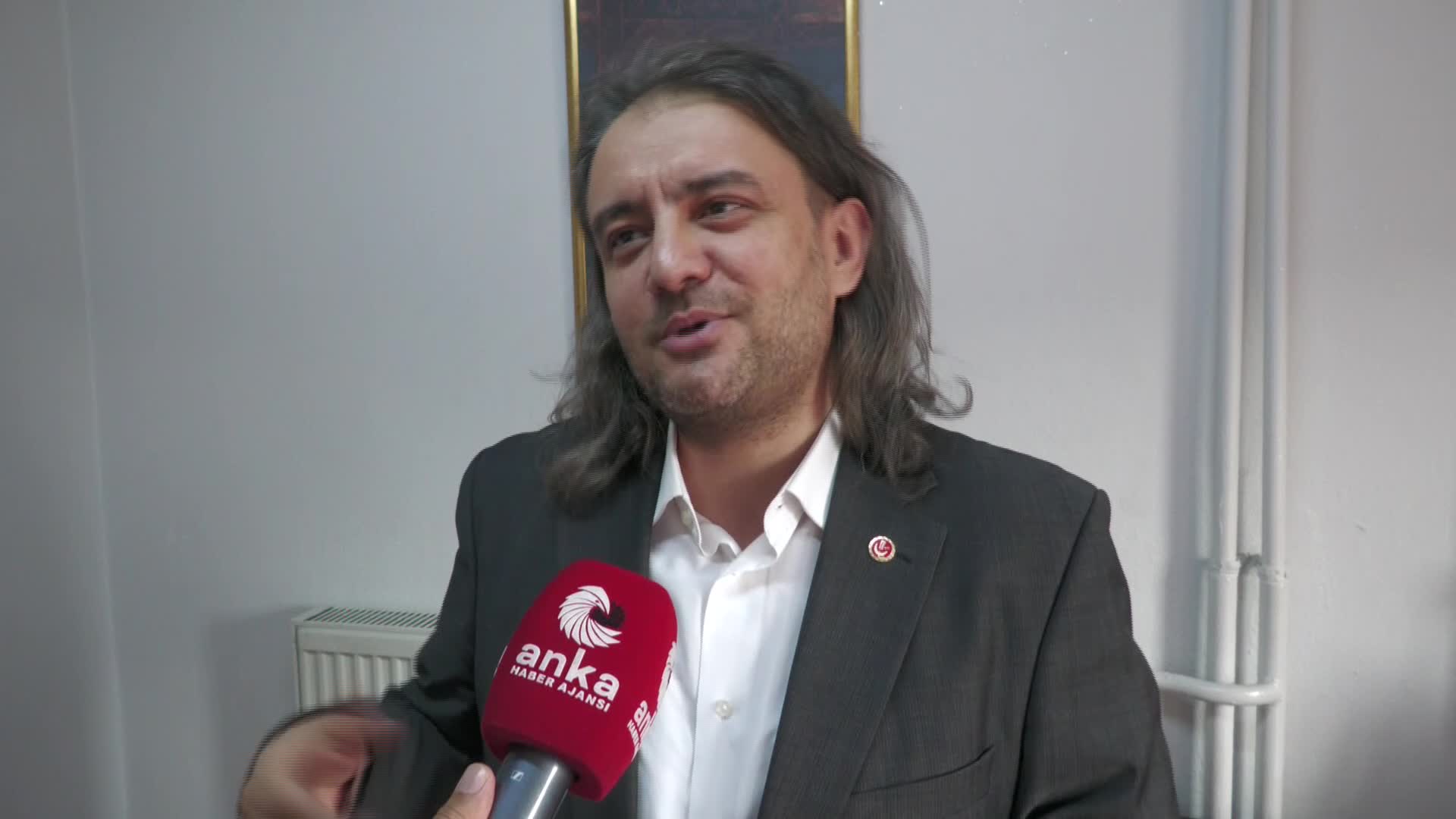 AŞI KARŞITLARINA ERBAKAN ÖRNEĞİ VERDİ: "HOCA 15 YIL ÖNCE İNSANLARIN KISIRLAŞTIRILMAK İSTENDİĞİ KONUSUNDA BİZİ UYARMIŞTI"