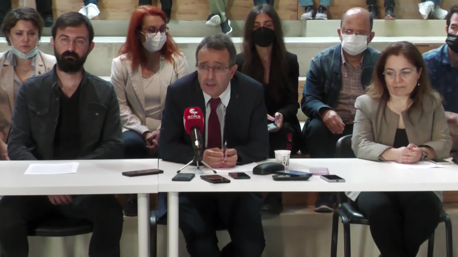 TMMOB İZMİR KOORDİNASYON KURULU SEKRETERİ AKDEMİR: HER ŞEY KURGULANMIŞ, DEPREMZEDELER GÖÇE ZORLANIYOR