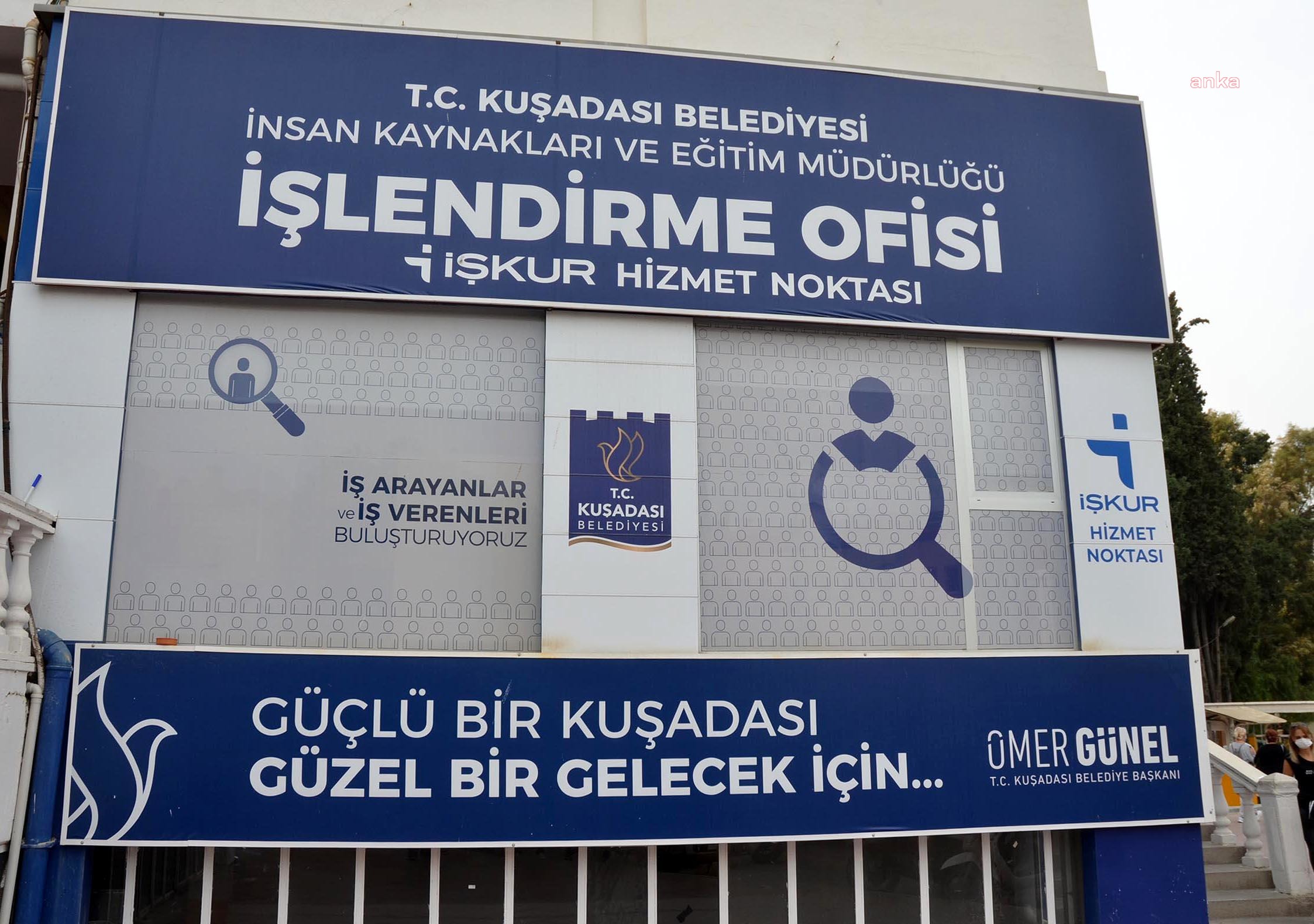 KUŞADASI’NDA 'İŞLENDİRME' OFİSİ TURİZM SEKTÖRÜNE İSTİHDAM KAYNAĞI OLDU