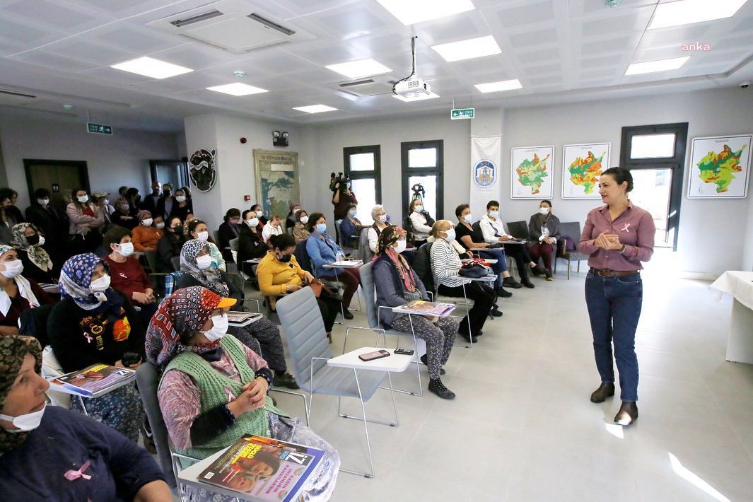 EFES SELÇUK’UN KADIN ÜRETİCİLERİ YAŞAM KÖYÜ’NDE BİR ARAYA GELDİ