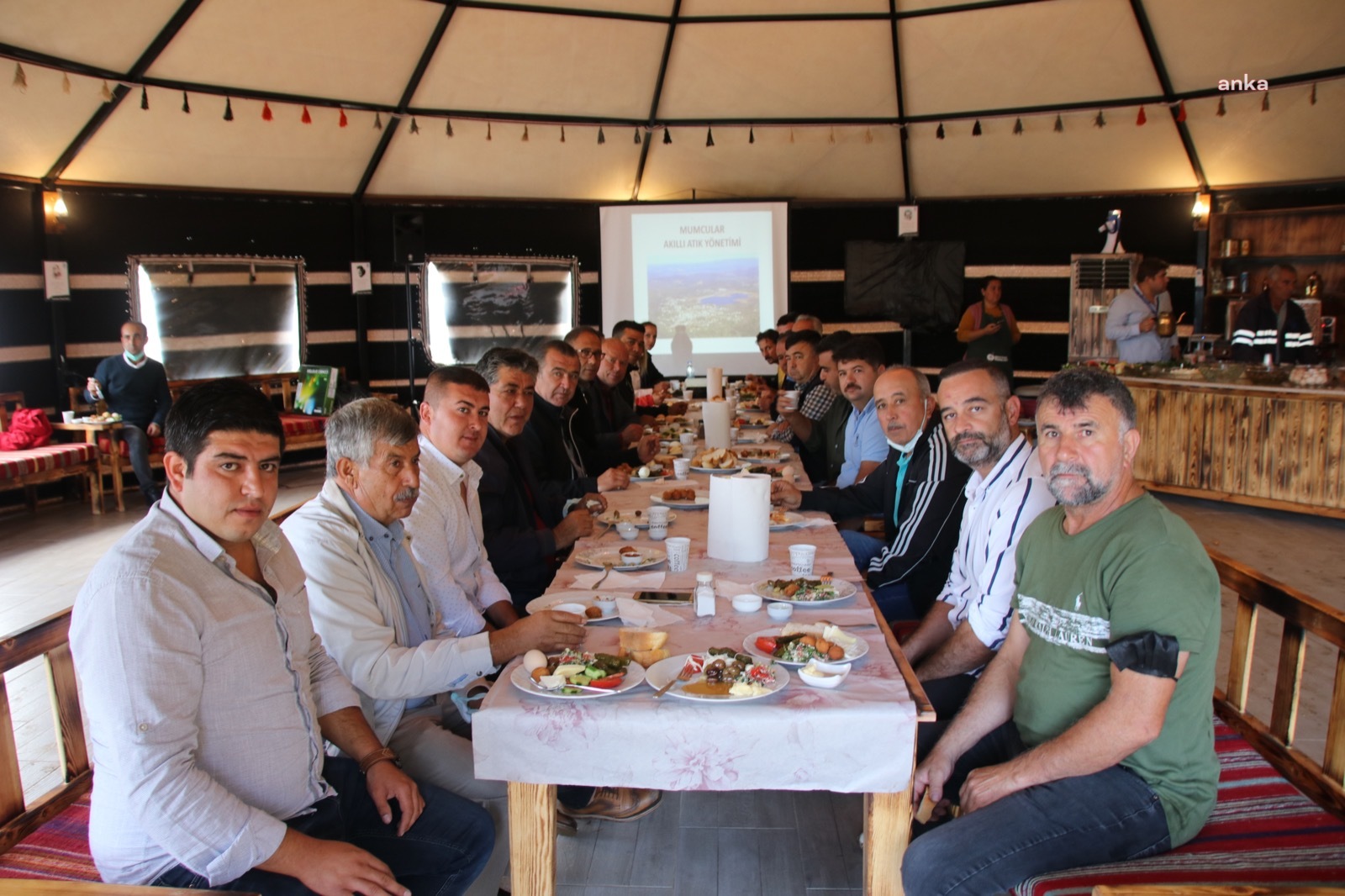 BODRUM’DA MUHTARLARA "AKILLI ATIK TOPLAMA SİSTEMİ' SUNUMU YAPILDI