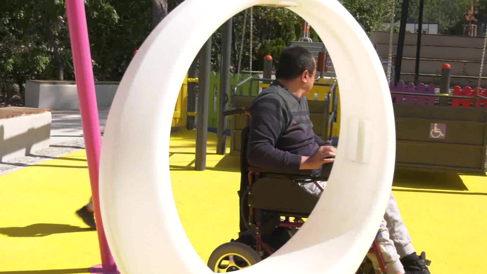 ANKARA BÜYÜKŞEHİR’DEN LED AYDINLATMALI ENGELLERİ AŞAN PARK