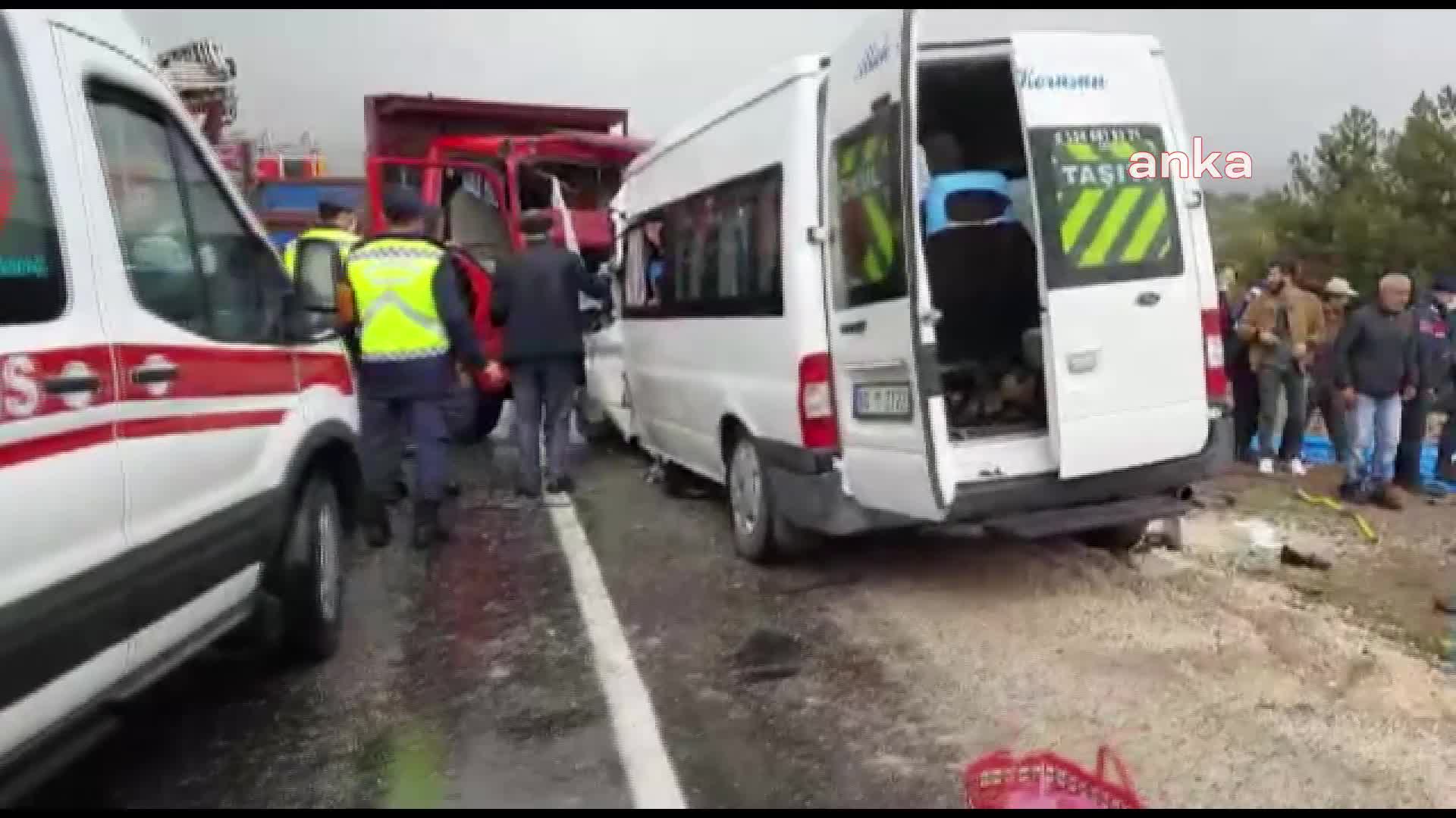 TOKAT'TA KAZA: 2 ÖLÜ, 11 YARALI