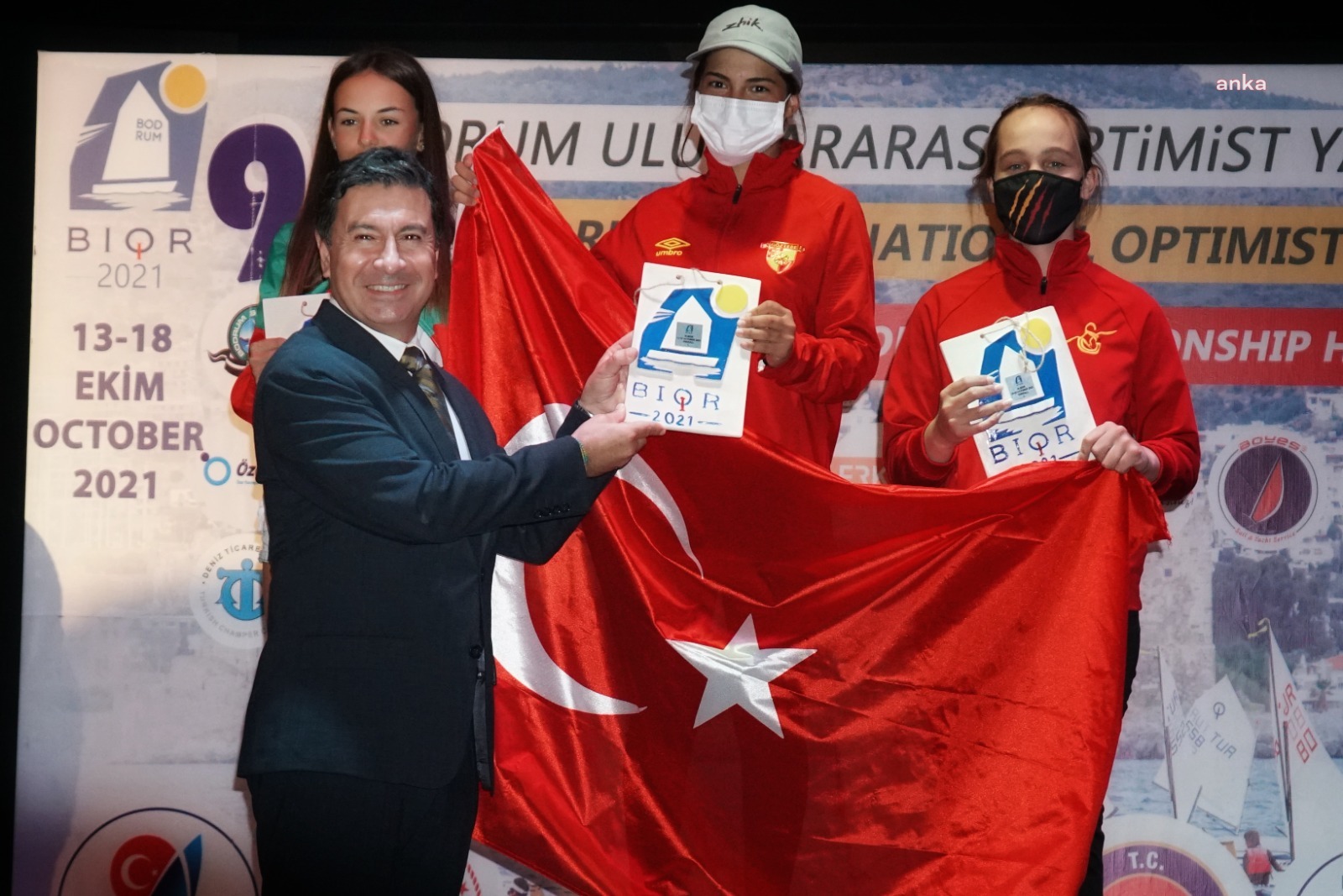 9.BİOR YELKEN YARIŞLARI ÖDÜL TÖRENİYLE SONA ERDİ