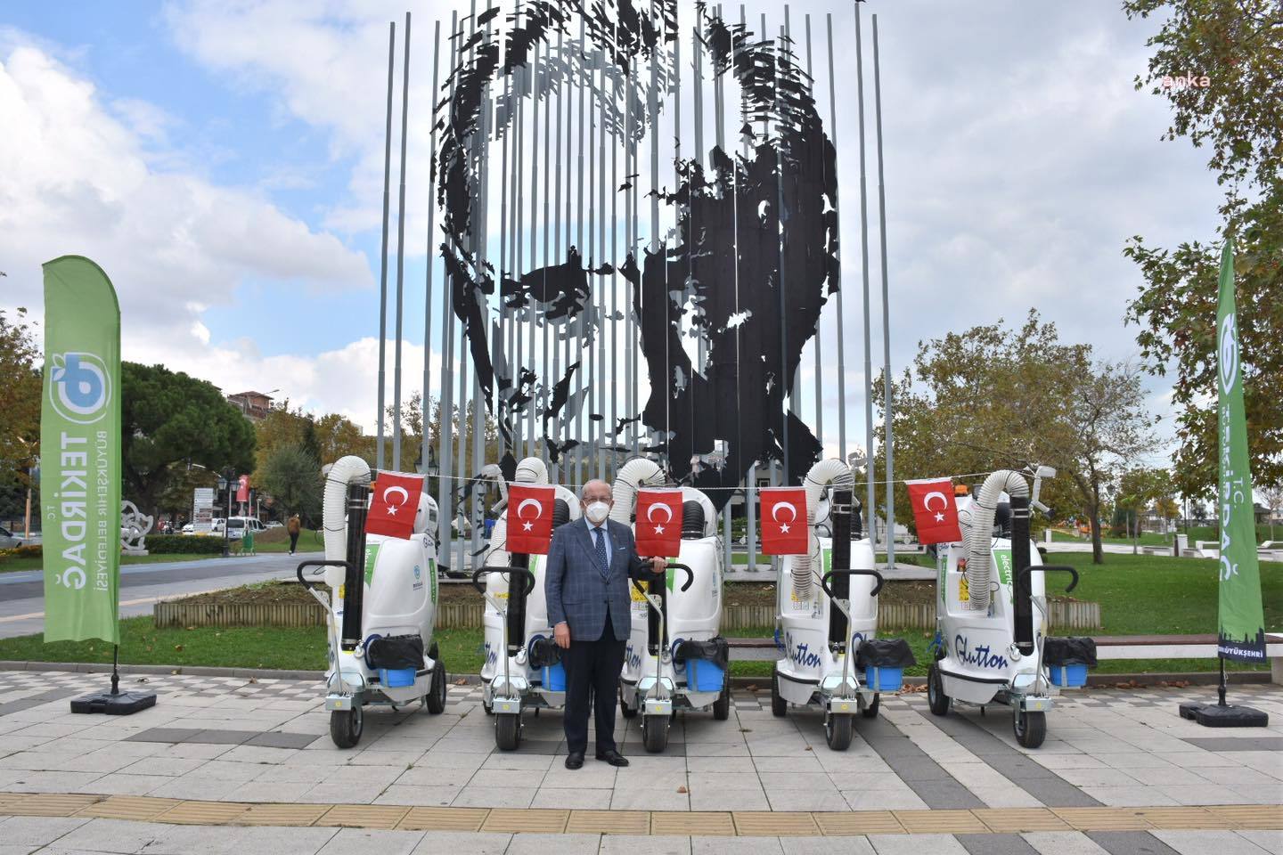 TEKİRDAĞ BÜYÜKŞEHİR, ÇEVRE TEMİZLİĞİNDE ELEKTRİKLİ ARAÇ DÖNEMİNİ BAŞLATTI
