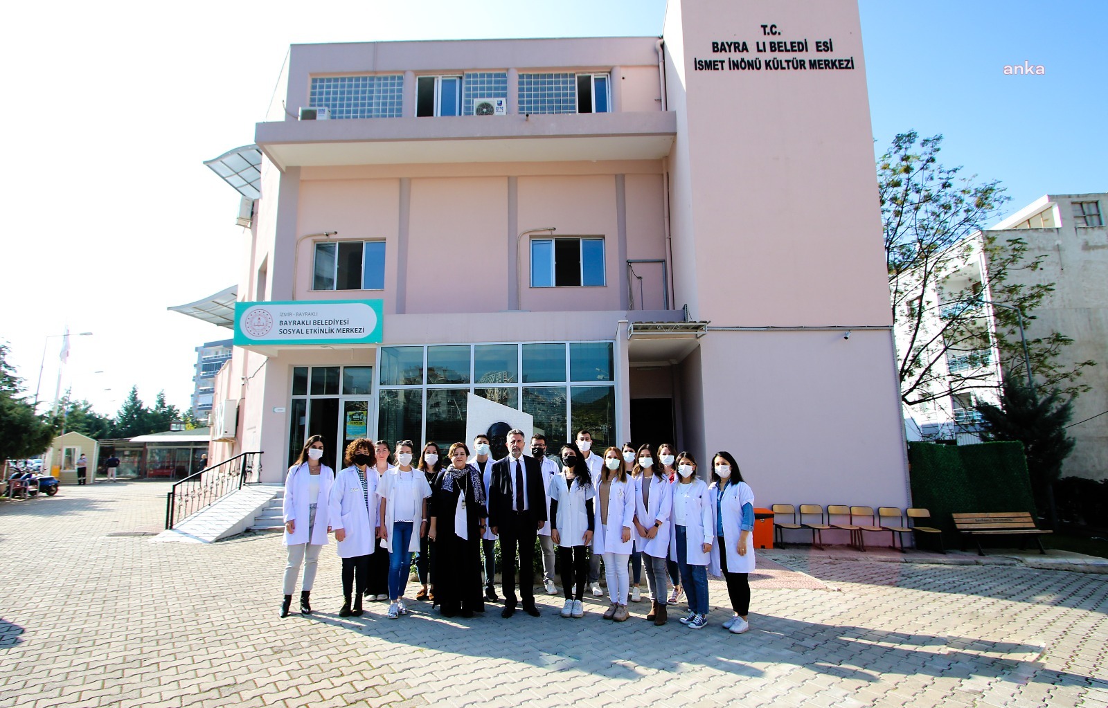 BAYRAKLI BELEDİYE BAŞKANI SANDAL: "BAYRAKLI'DAKİ HER ÇOCUĞUN ELİNDEN TUTACAĞIZ"
