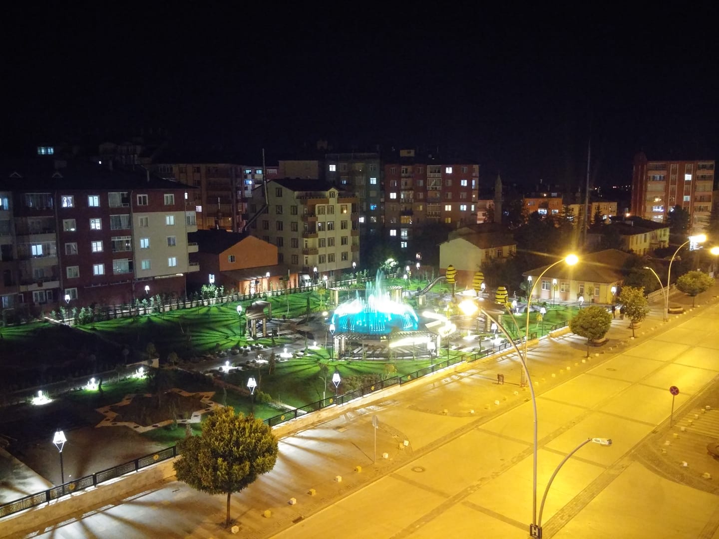 SEYDİŞEHİR’DE RAMAZAN GECELERİNDE CADDELER SAKİN
