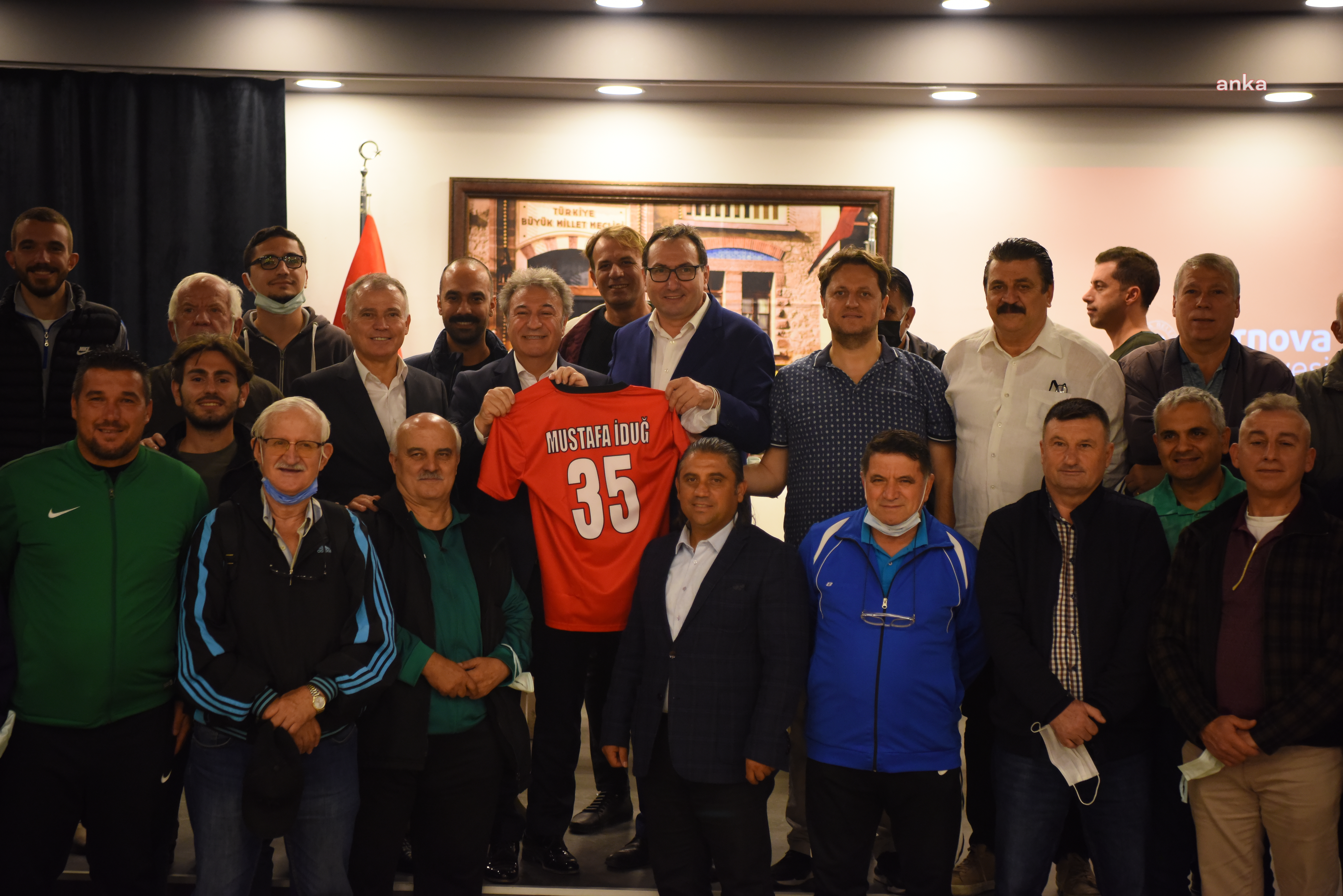 BAŞKAN İDUĞ: “BORNOVA’NIN GELECEĞİNE YATIRIM YAPIYORUZ”