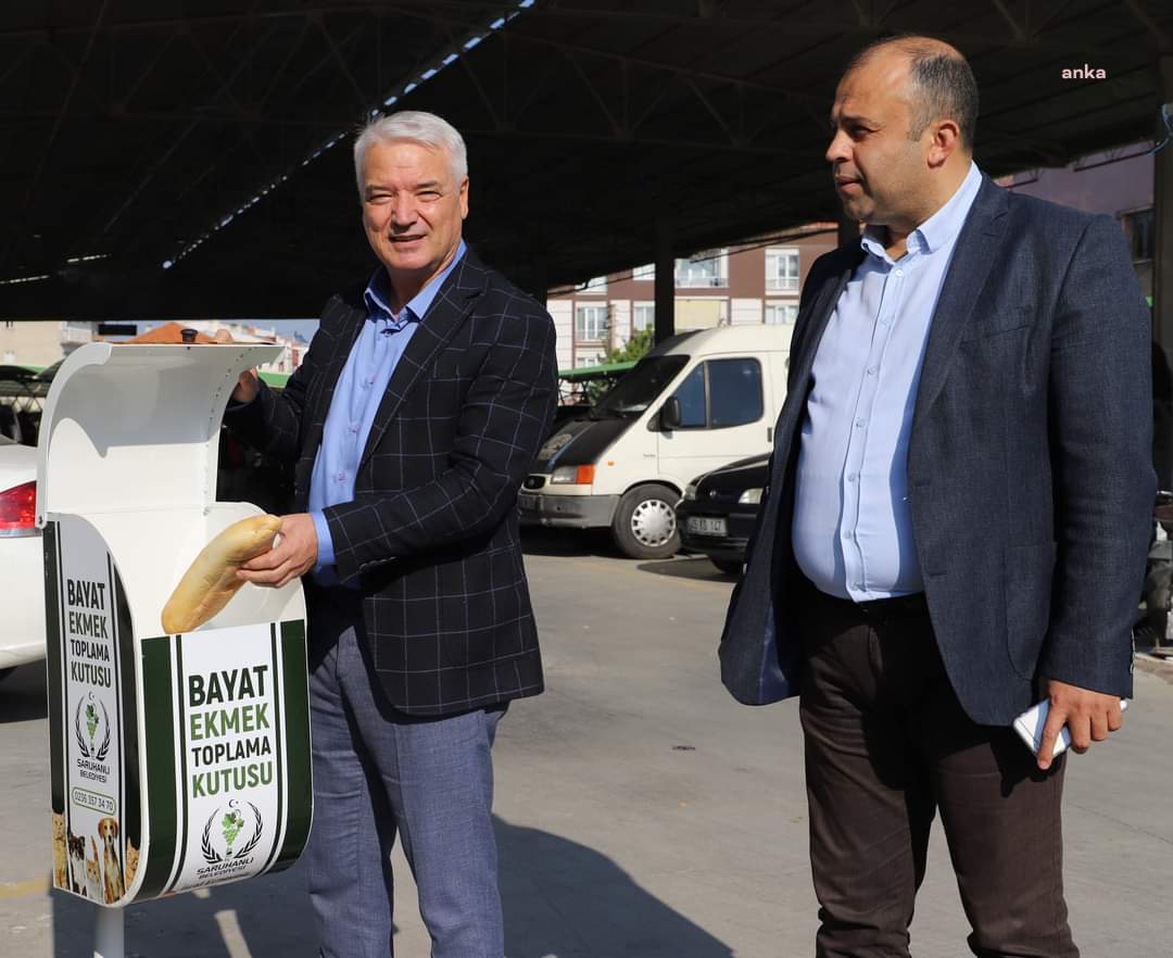 MANİSA SARUHANLI'DA EKMEK İSRAFINA KARŞI KUMBARA