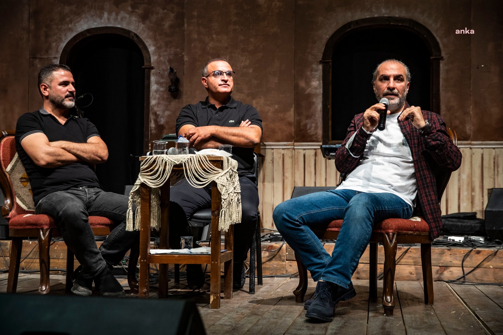 SEYHAN’DA EDEBİYAT VE SANAT GÜNLERİNE YOĞUN İLGİ